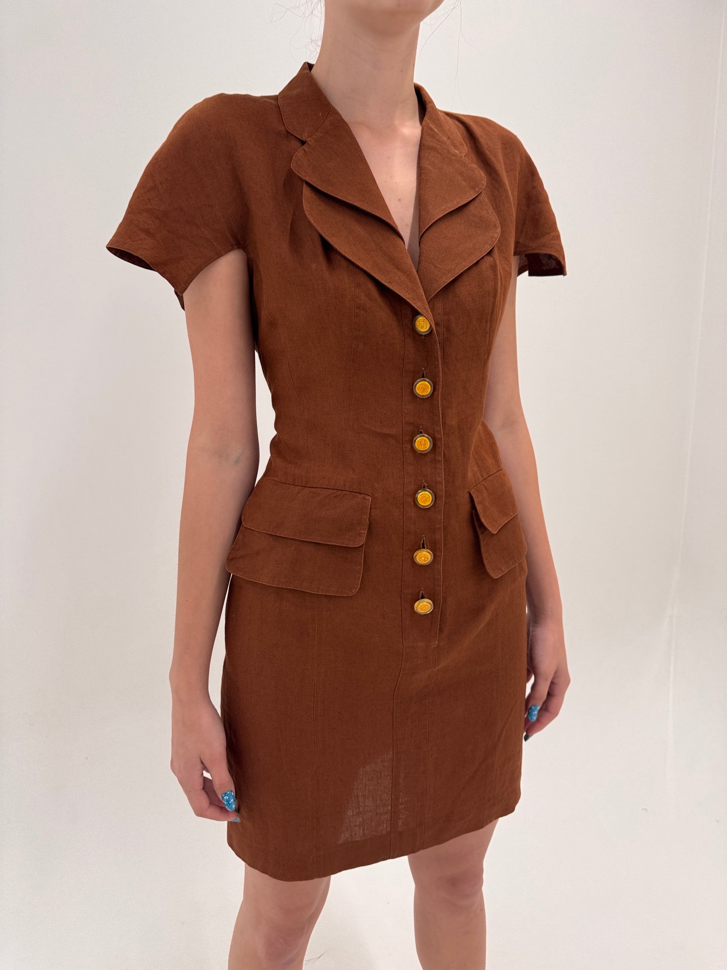Rochie Fendi vintage în croi chic din in excepțional caramel brown