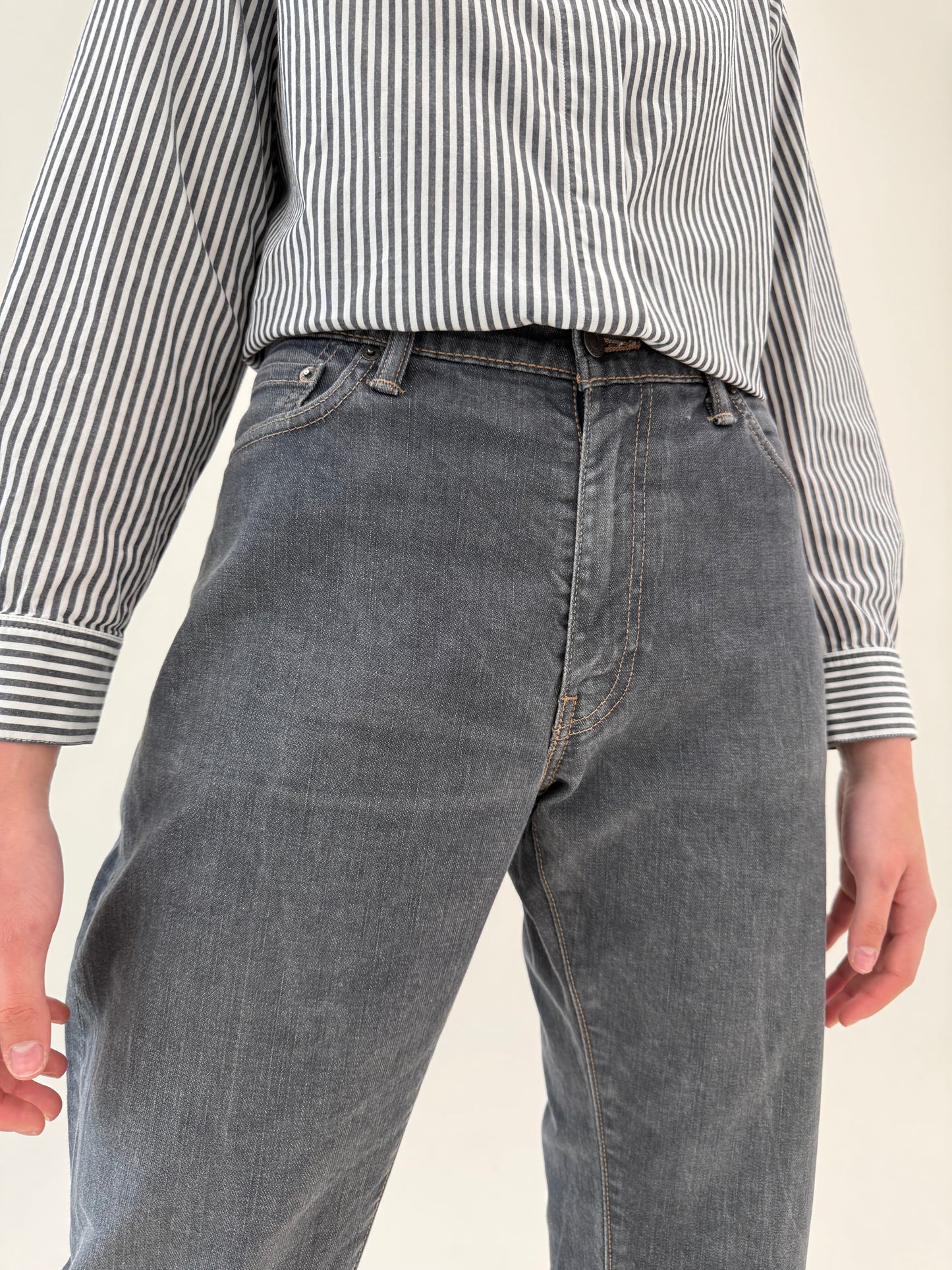Jeans Levi’s bootcut 504 foarte ușor modelatori