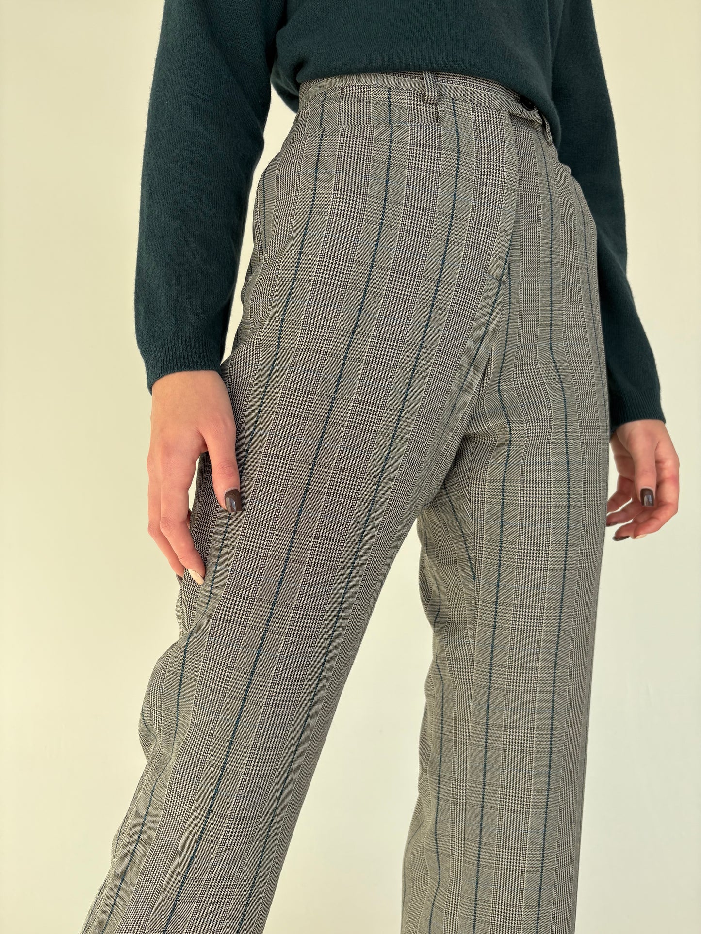 Pantaloni în carouri din lana extrafina strech confort cu talie înaltă mom fit