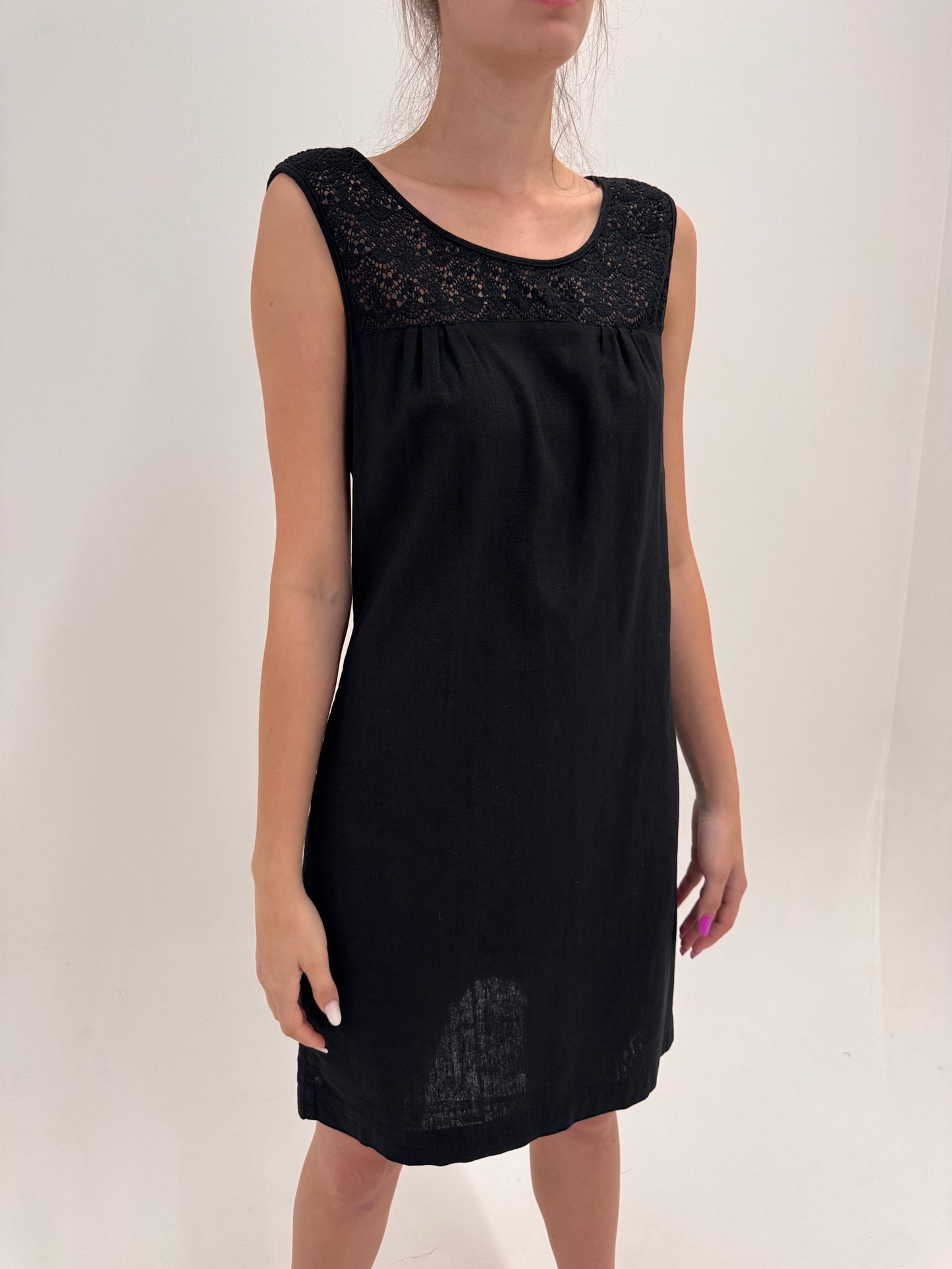 LBD vintage din pânză de in și bumbac cu dantelă macrame in croi lejer