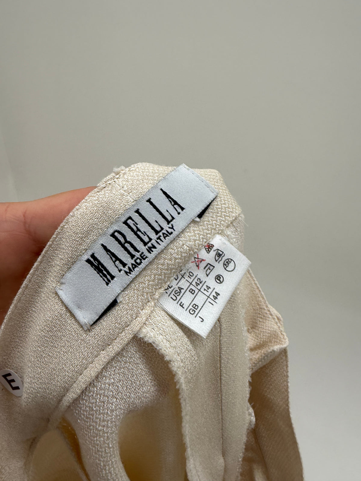 Pantaloni petite Marella by Max Mara light nude din stofita de mătase naturală cu Vascoza