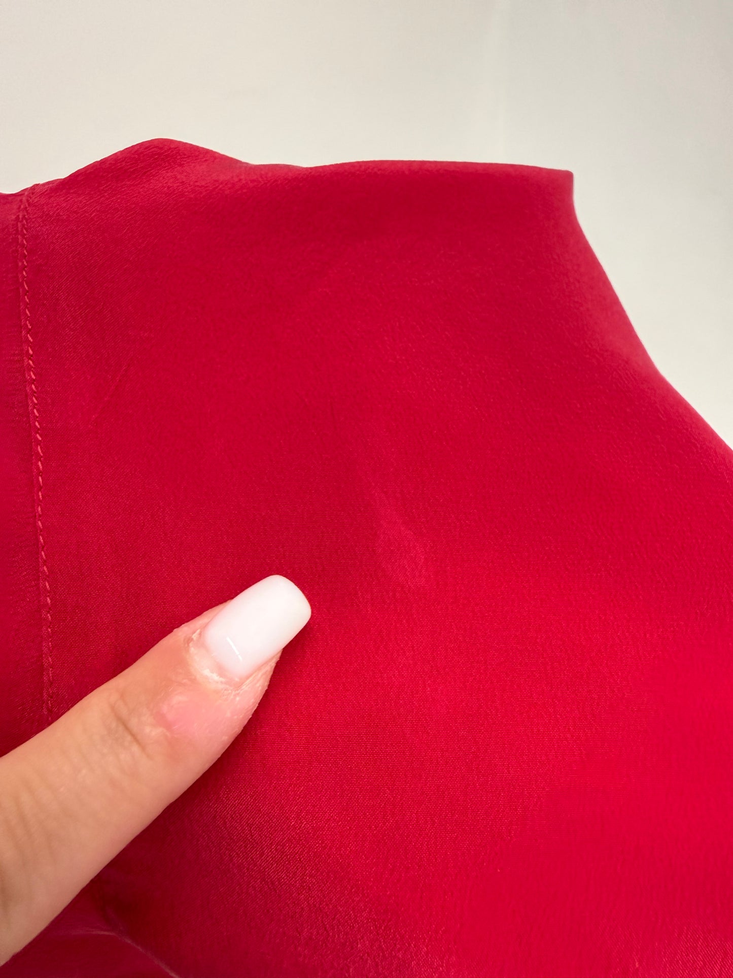 Top de brand ultra luxury Genny din mătase naturală fucsia