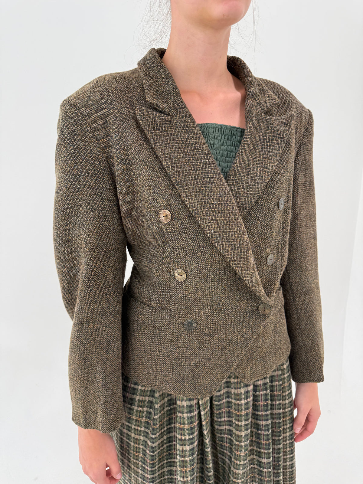 Sacou italian cu revere late din tweed Donegal cu negru și camel din lana extrafina