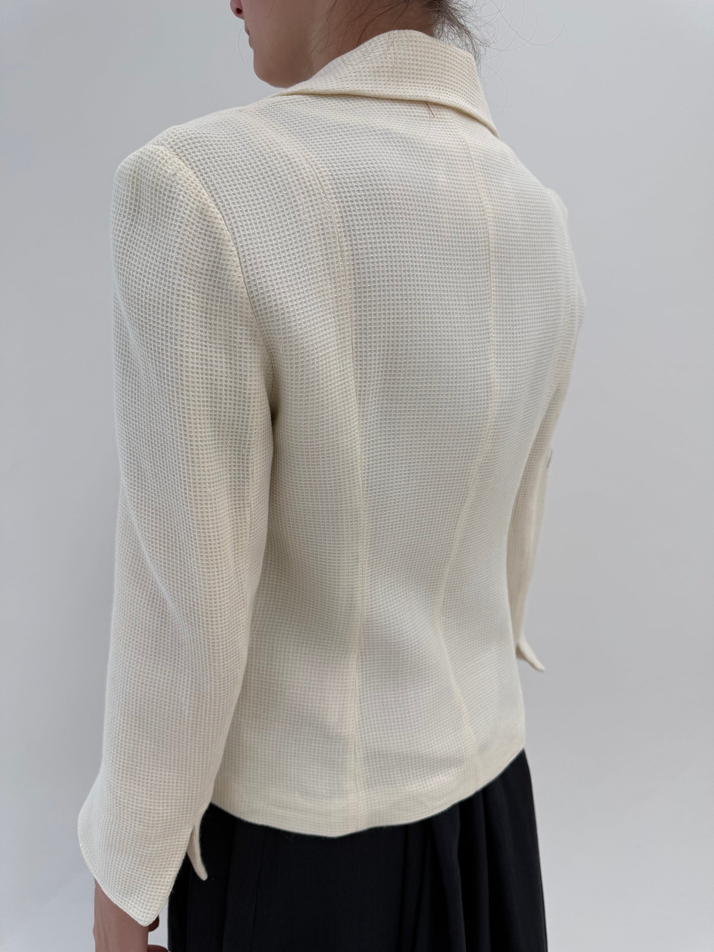 Sacou italian couture din seersuker de bumbac butter white ultra cambrat