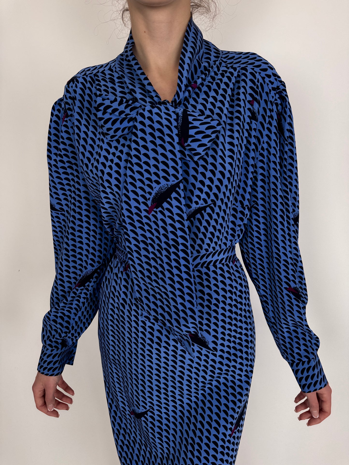 Set din mătase naturală excepționala plină cu print geometric