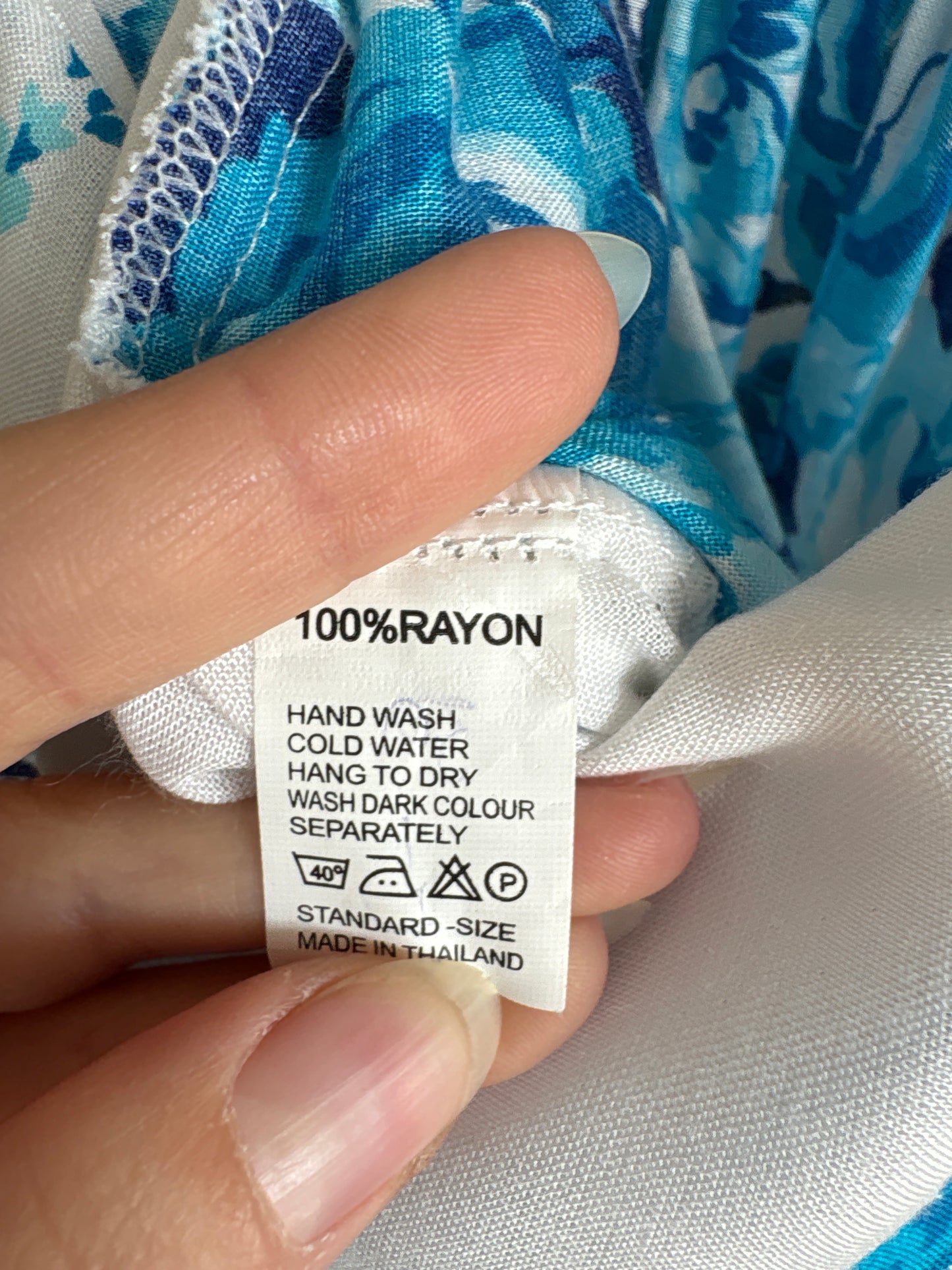 Rochie maxi super vaporoasă cu talie ultra înaltă marcată elastică și print superb