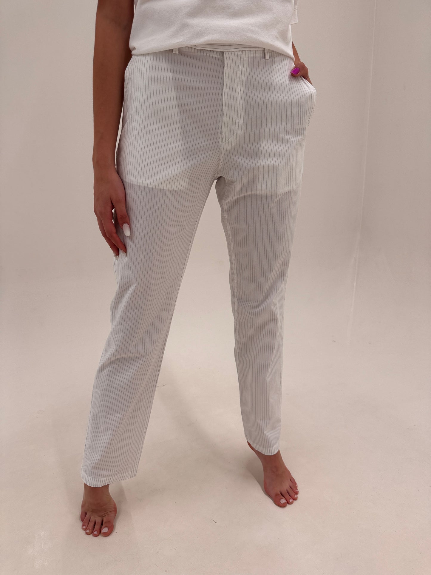 Pantaloni tall Hugo Boss din poplin premium de bumbac cu dungi fine verticale