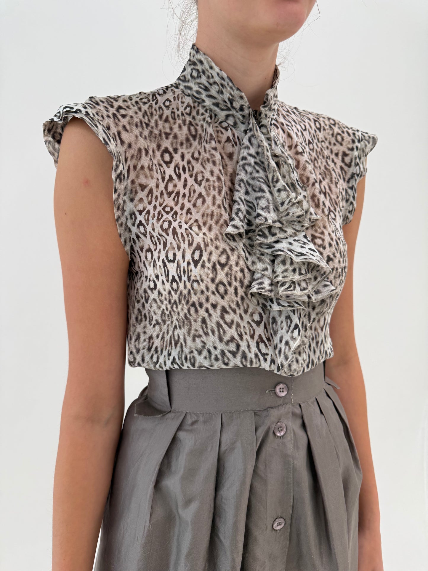Top luxury Marc Cain din mătase naturală animal print cu jabou