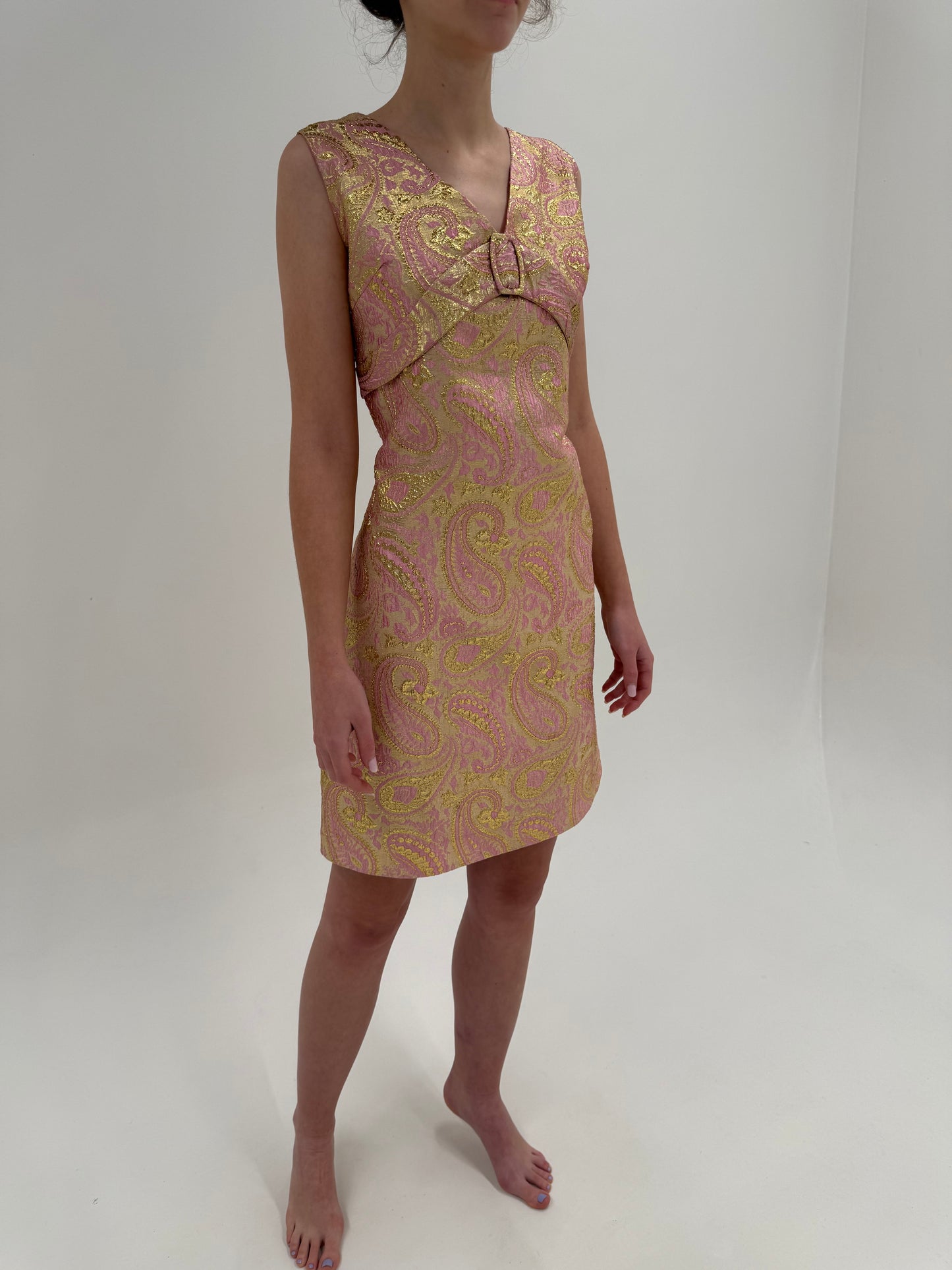 Sheath dress old vintage de colecție ani 70 timpurii din brocart