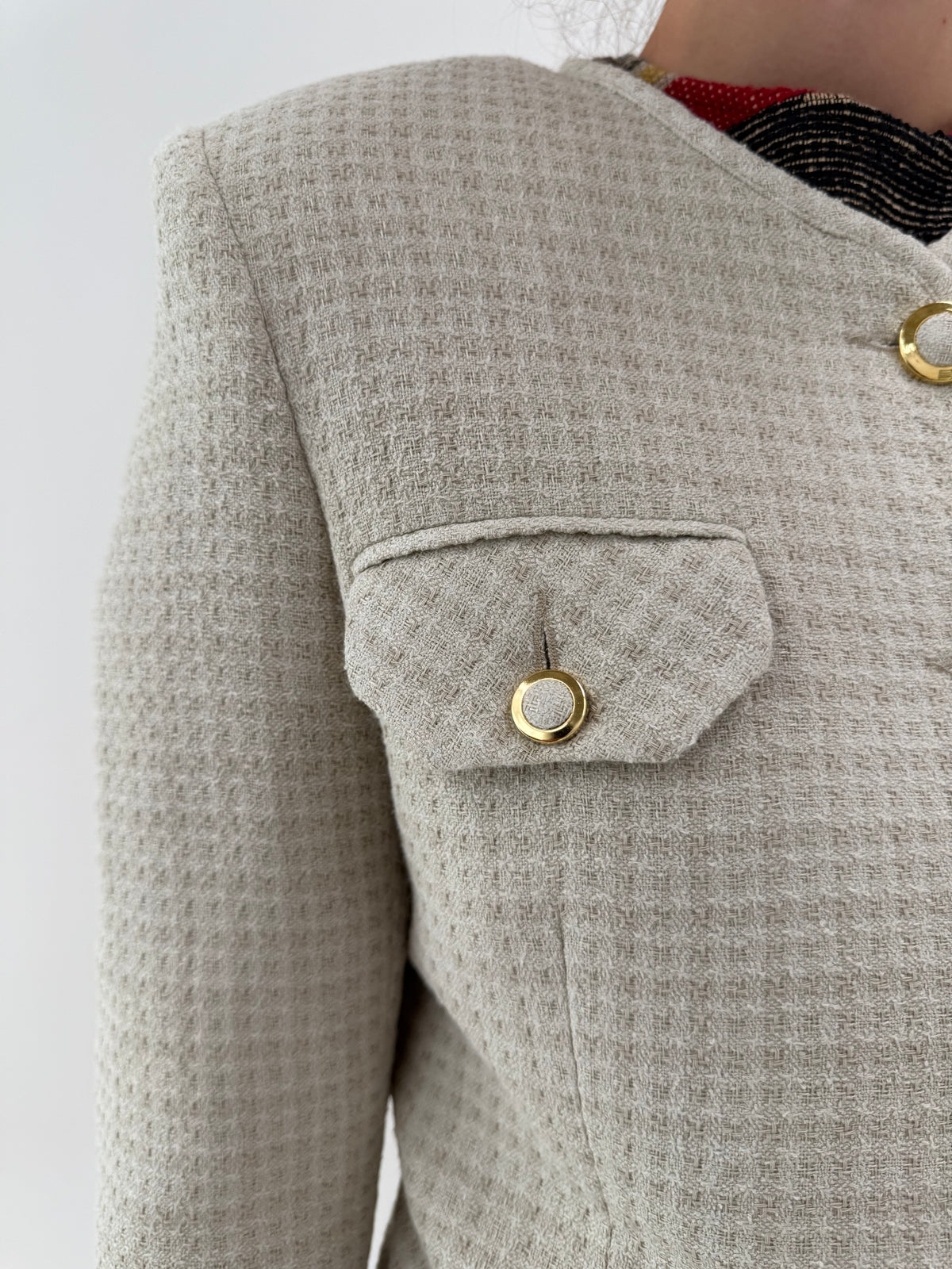 Sacou vintage italian în stil Chanel petite light nude din tweed excepțional de lana