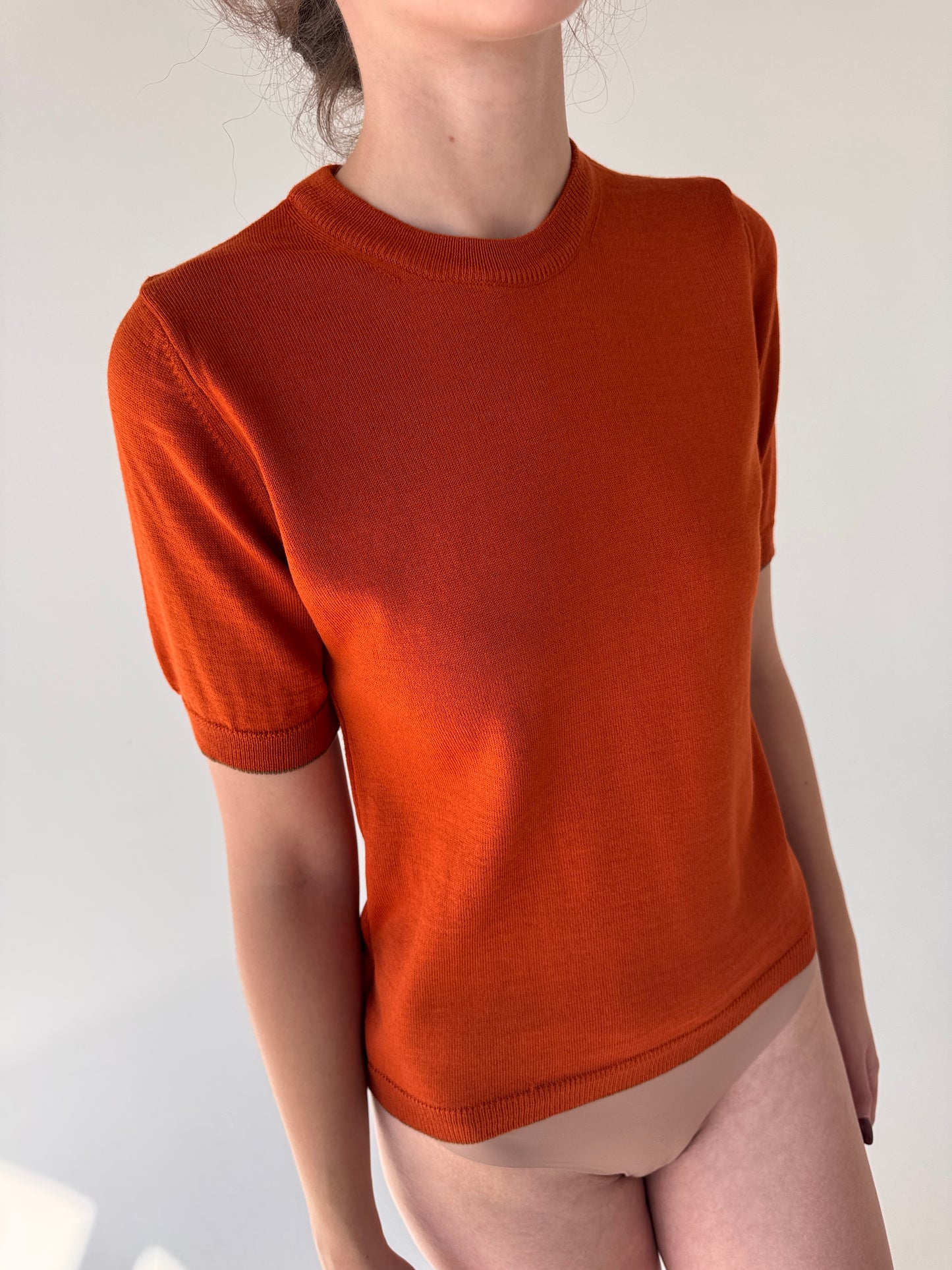Top din jerse de lana extrafina burnt orange