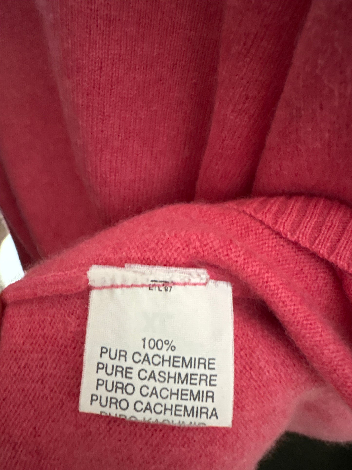 Top flamingo Pink din cașmir multiply