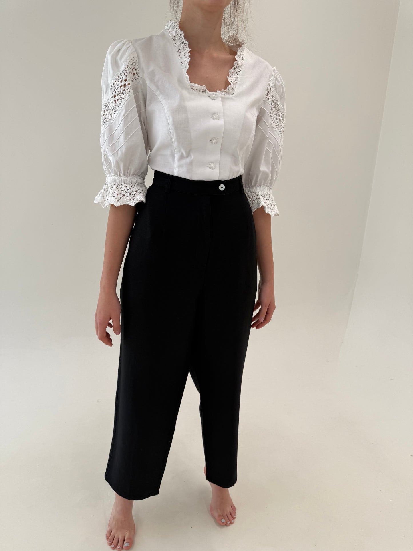 Pantaloni premium italienești negri din in cu vascoza și talie ultra înaltă