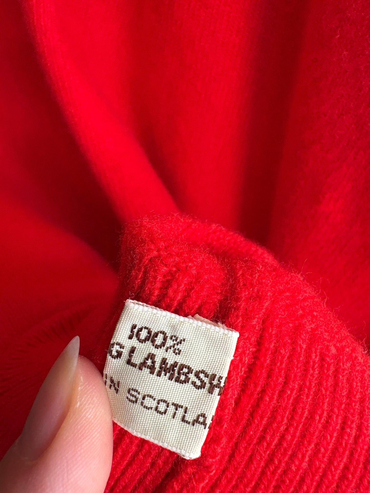 Pulover scoțian high end din lana extrafina de gramaj mare electric red