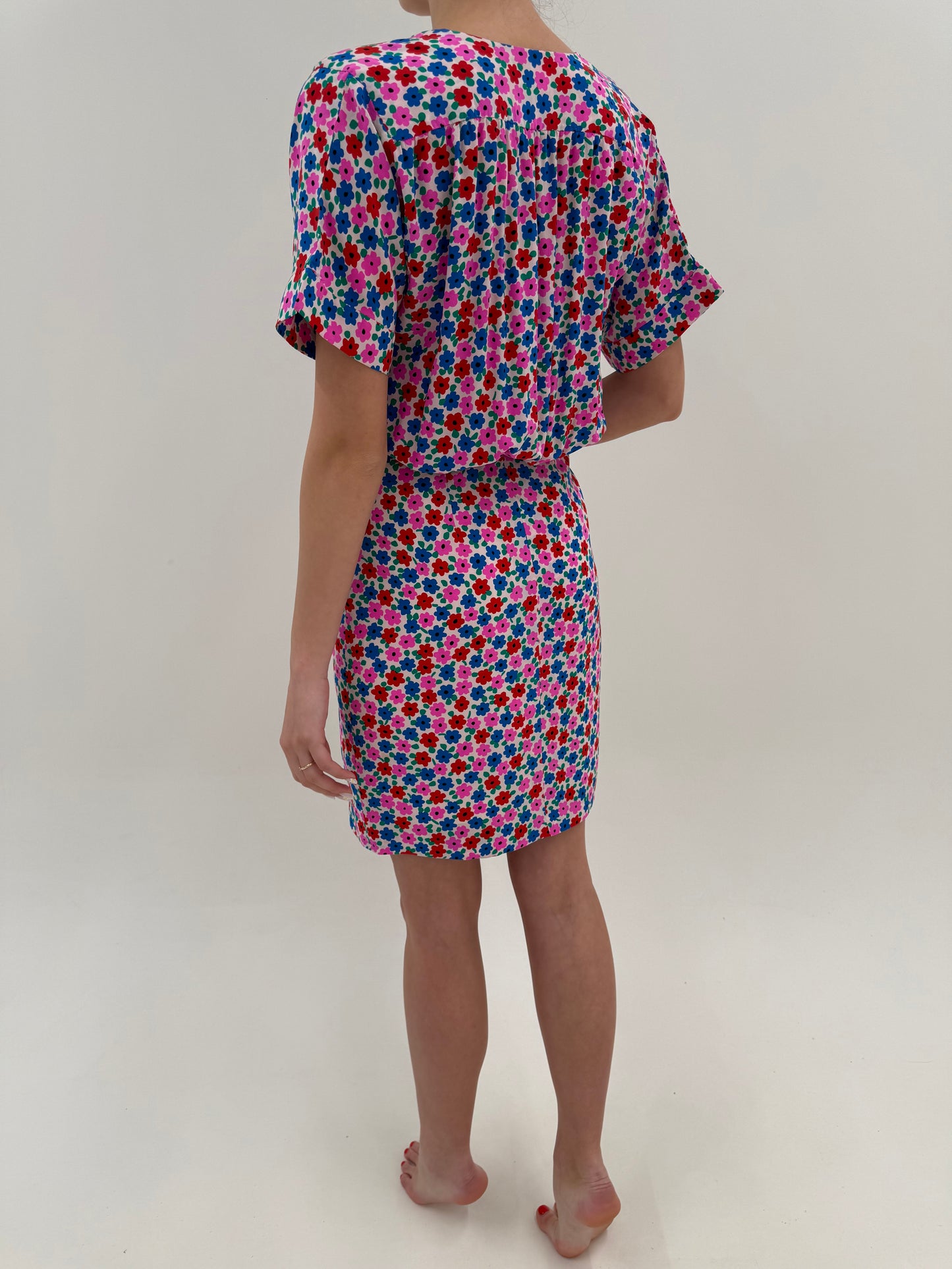 Rochie vintage din mătase naturală cu print floral stilizat in culori tari