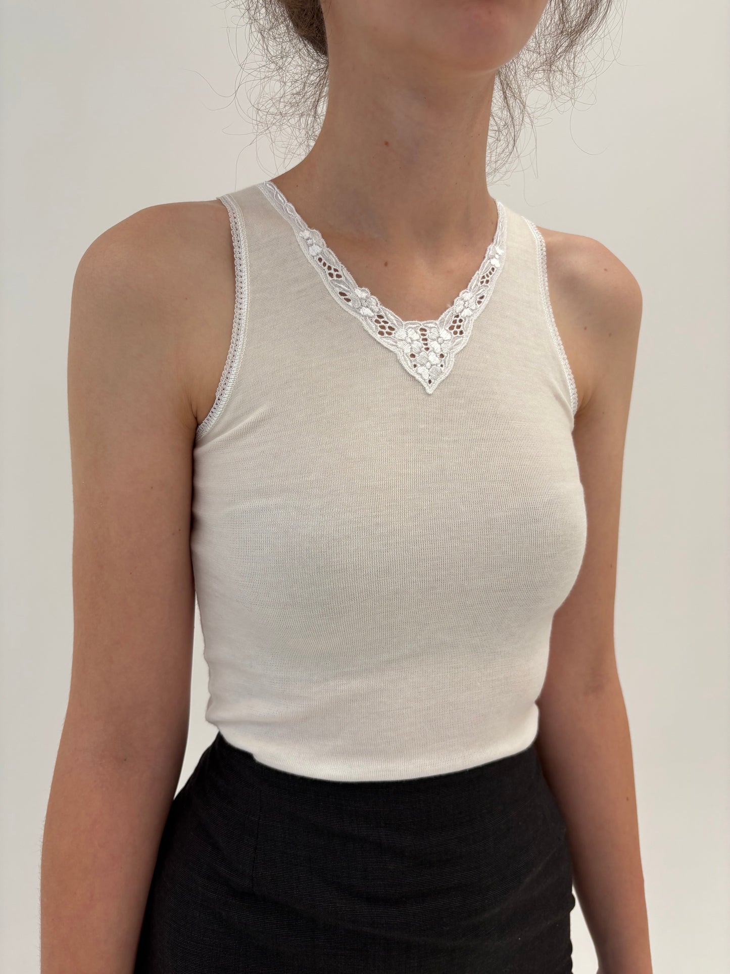 Maieu cambrat high end  italian din mix de lana irestringibila și bumbac