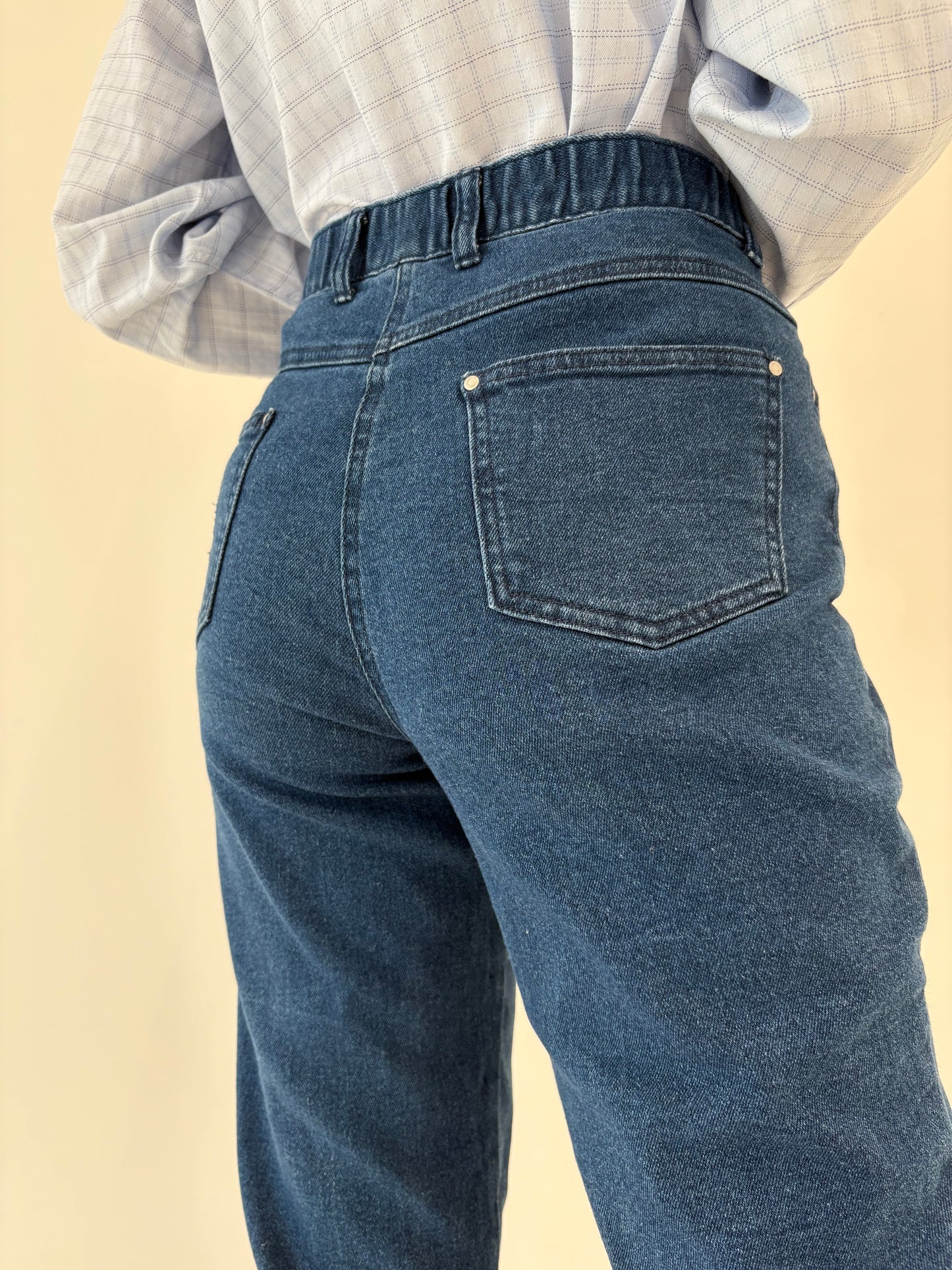 Jeans vintage petite modelator classic wash cu talie înaltă