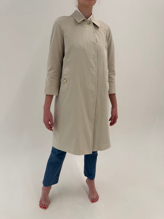 Trench Burberry vintage petite light nude în croi clasic