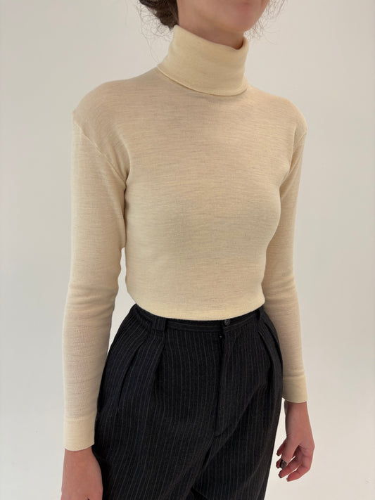 Maleta butter nude italiana din lana extrafina irestringibila