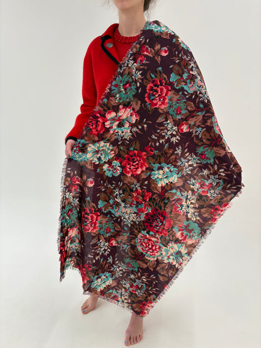 Eșarfă XXXL din lana extrafina chocolate brown cu print floral superb