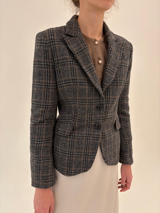 Sacou cambrat din tweed de lana în culori neutre