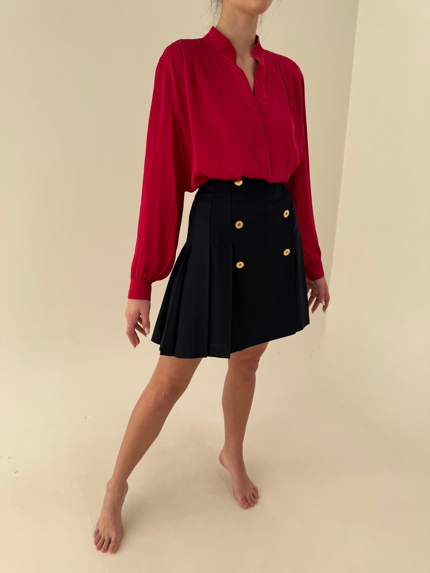 Fustă mini plisată de brand premium italian din lanita extrafina subțire