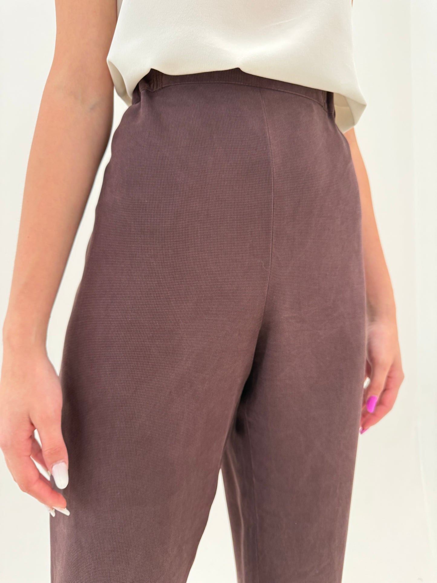 Pantaloni chocolate brown cu talie ultra înaltă elastică din mătase naturală