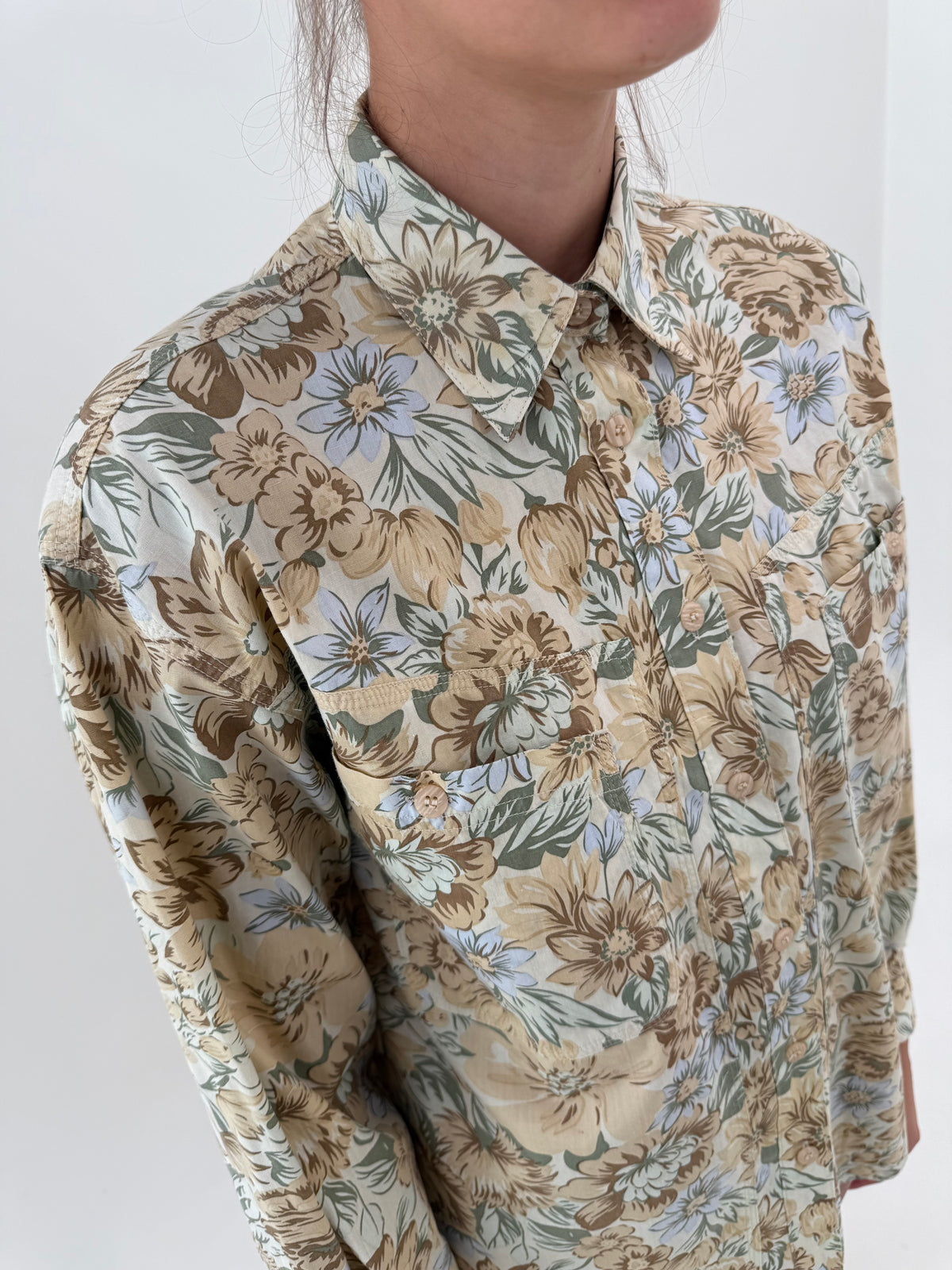 Cămașa cu print camel și baby blue din bumbac și  croi boxy