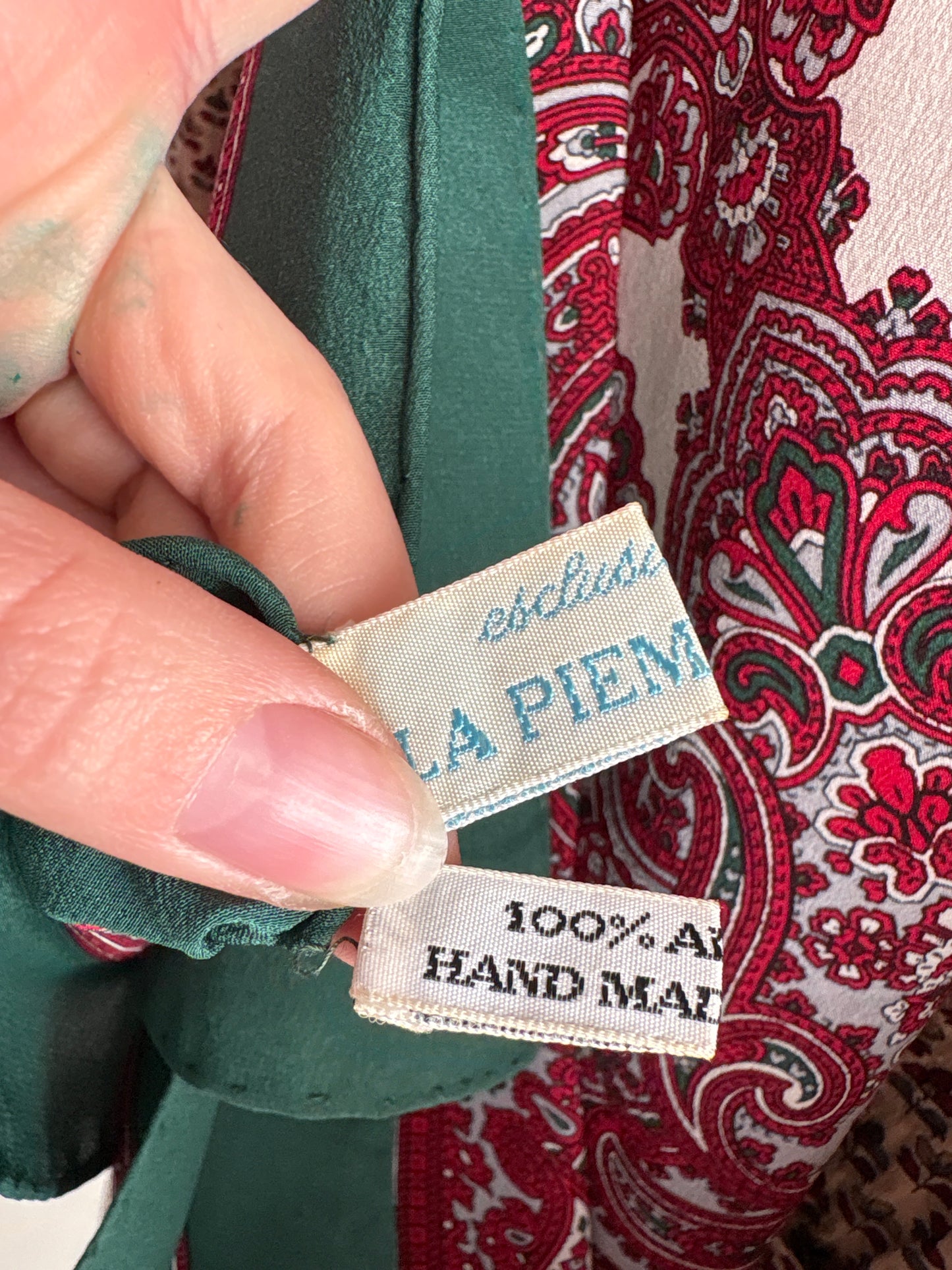 Eșarfă 100% Hand made XL din mătase naturală cu print paisley