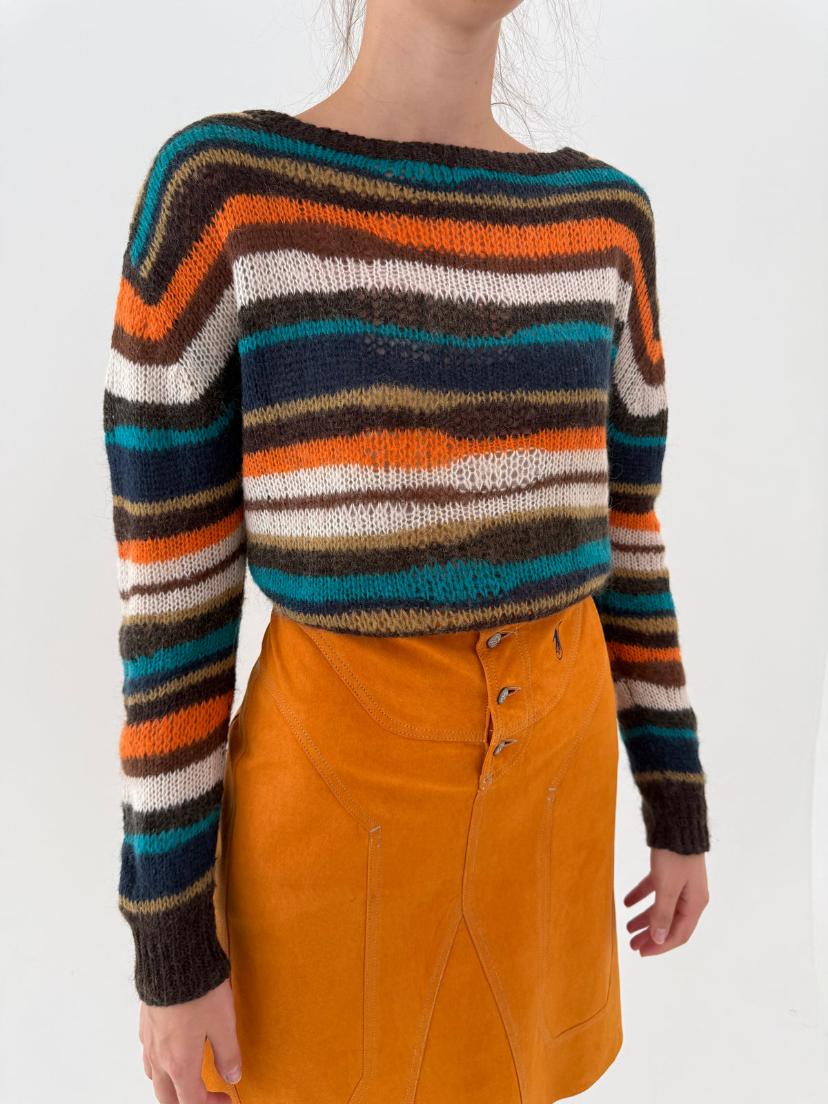Pulover în dungi din tricot aerat de baby mohair în culori superbe și croi lejer