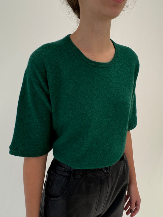 Top verde smarald din cașmir multiply in croi ușor cropped oversized