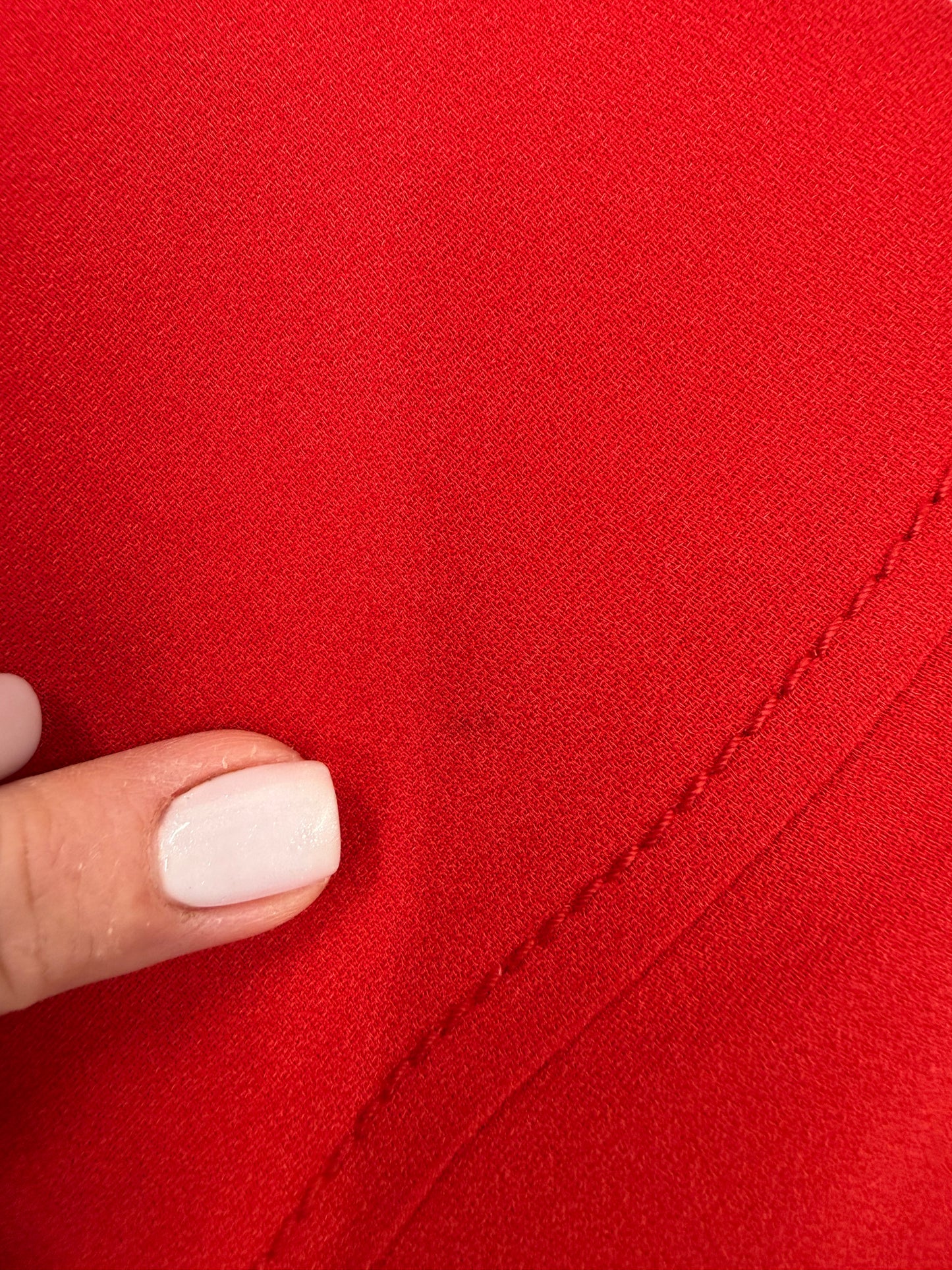 Fustă creion Valentino dim crep cherry red cu talie ultra înaltă