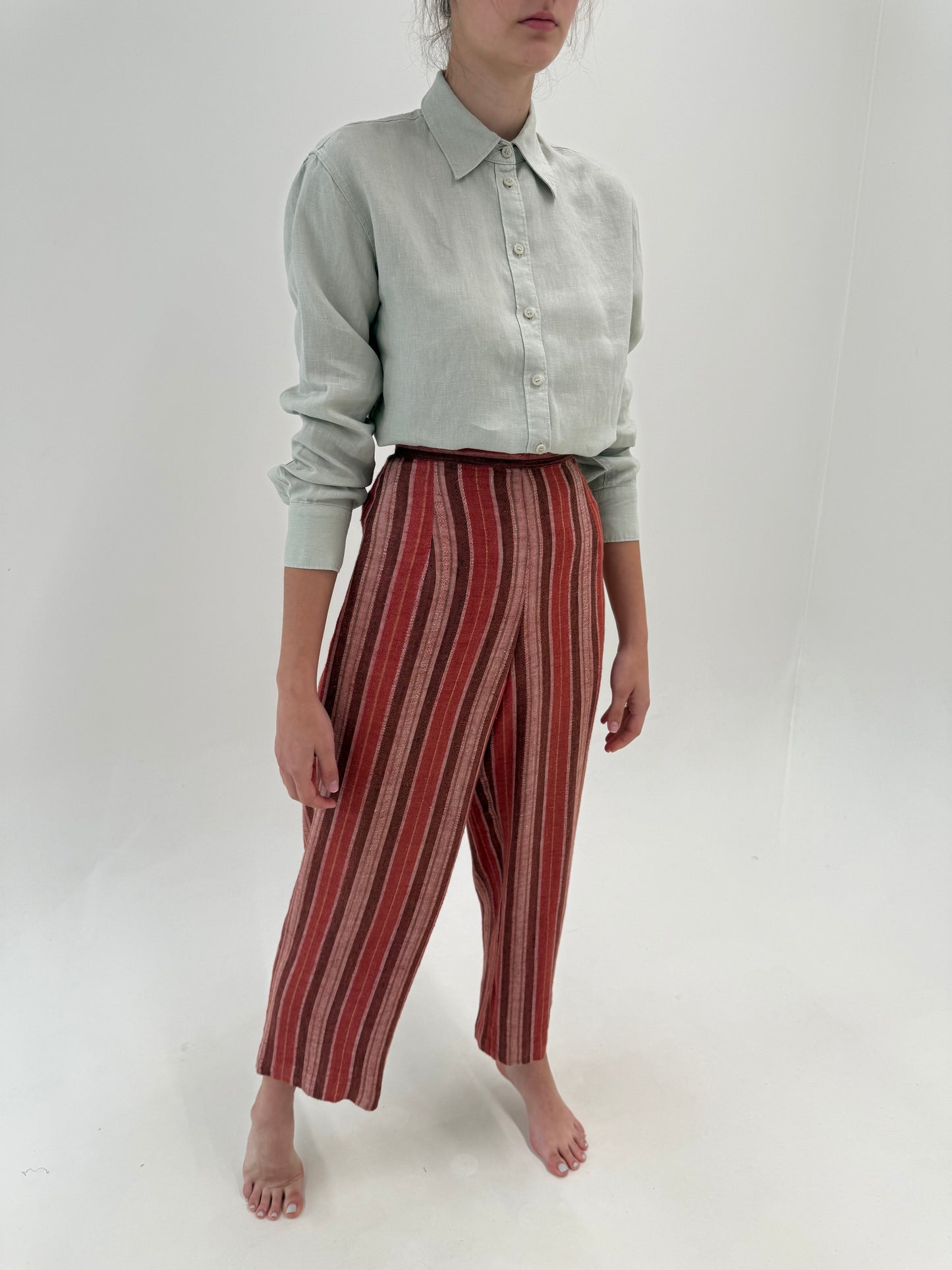 Pantaloni palazzo din pânză de in și vascoza în dungi cu talie ultra înaltă