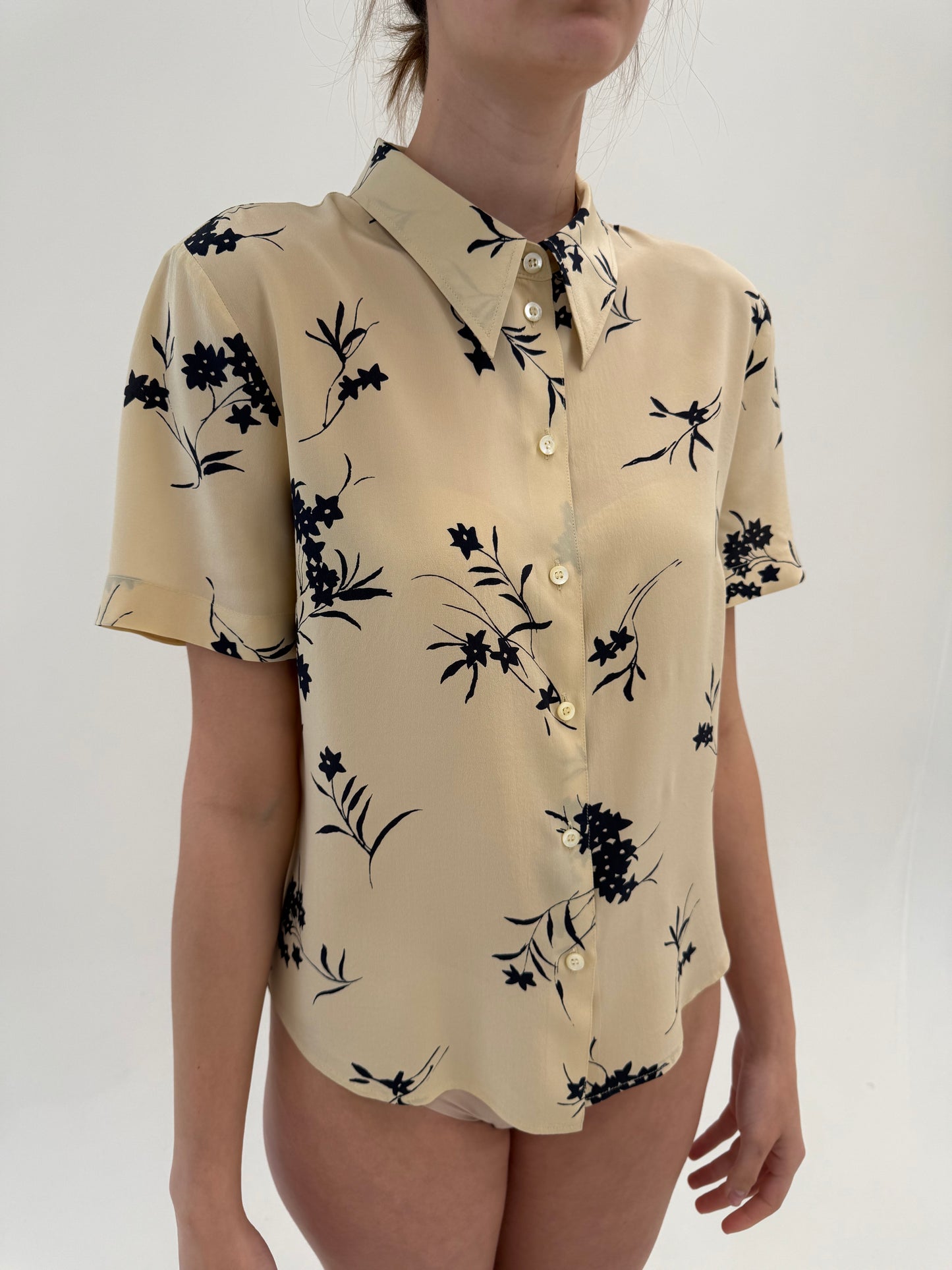 Cămașa Laurel by Escada camel din mătase natural cu print organic negru