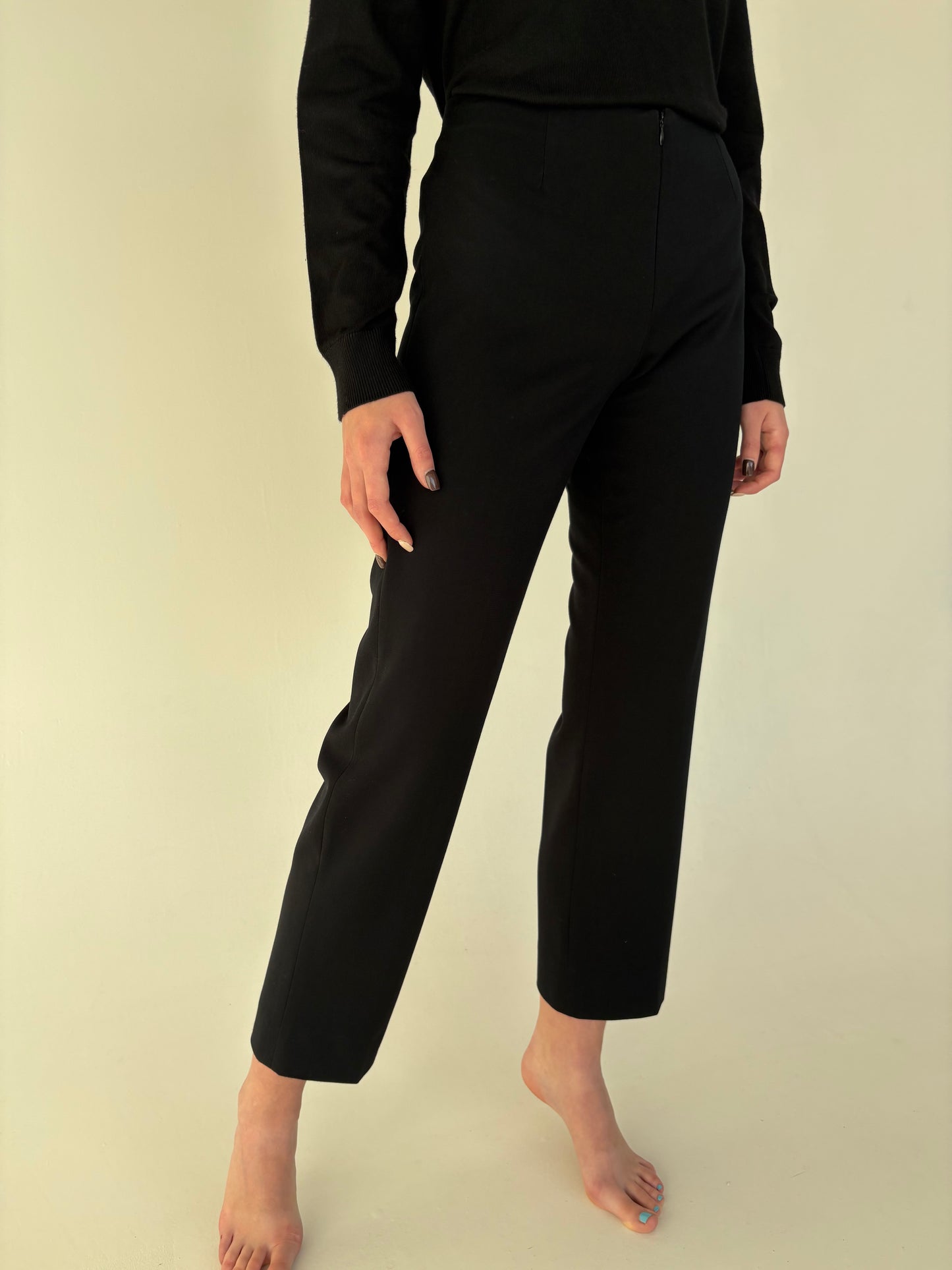 Pantaloni negri din stofă confort de lana extrafina