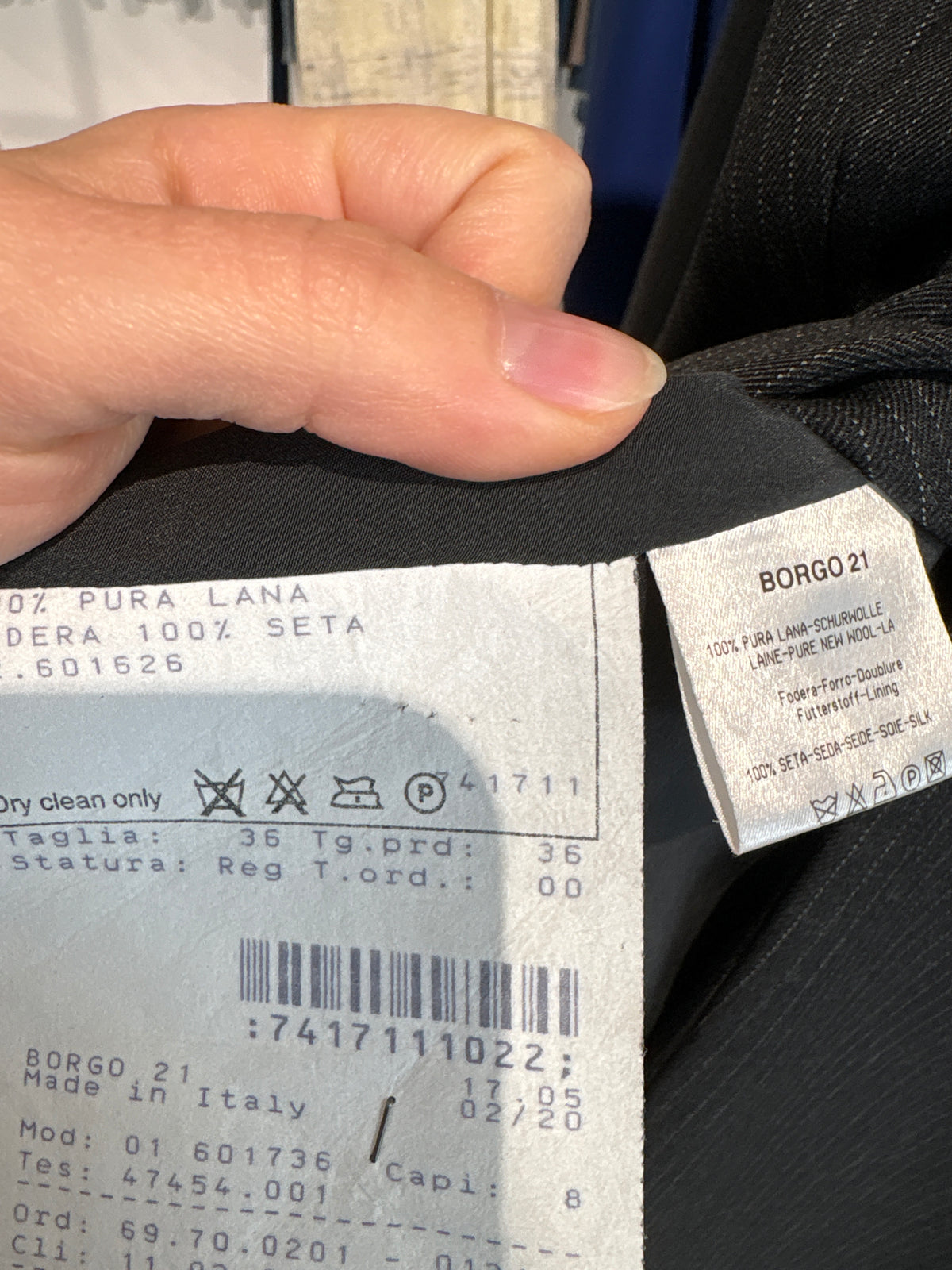 Sacou ultra luxury Giorgio Armani din lana de extrafina și interior 100% mătase naturală