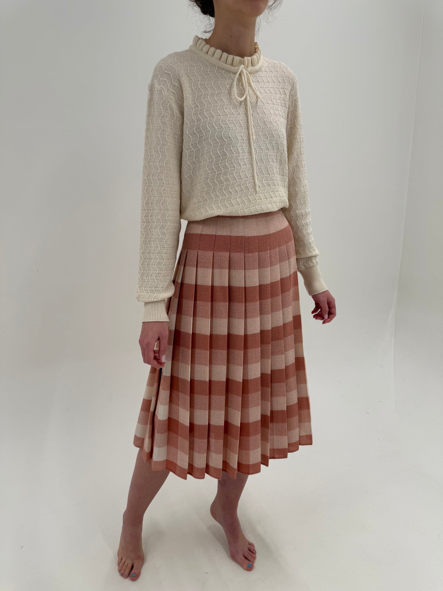 Fustă vintage plisată midi din lana plină extrafina în nuanțe pudrate de roz