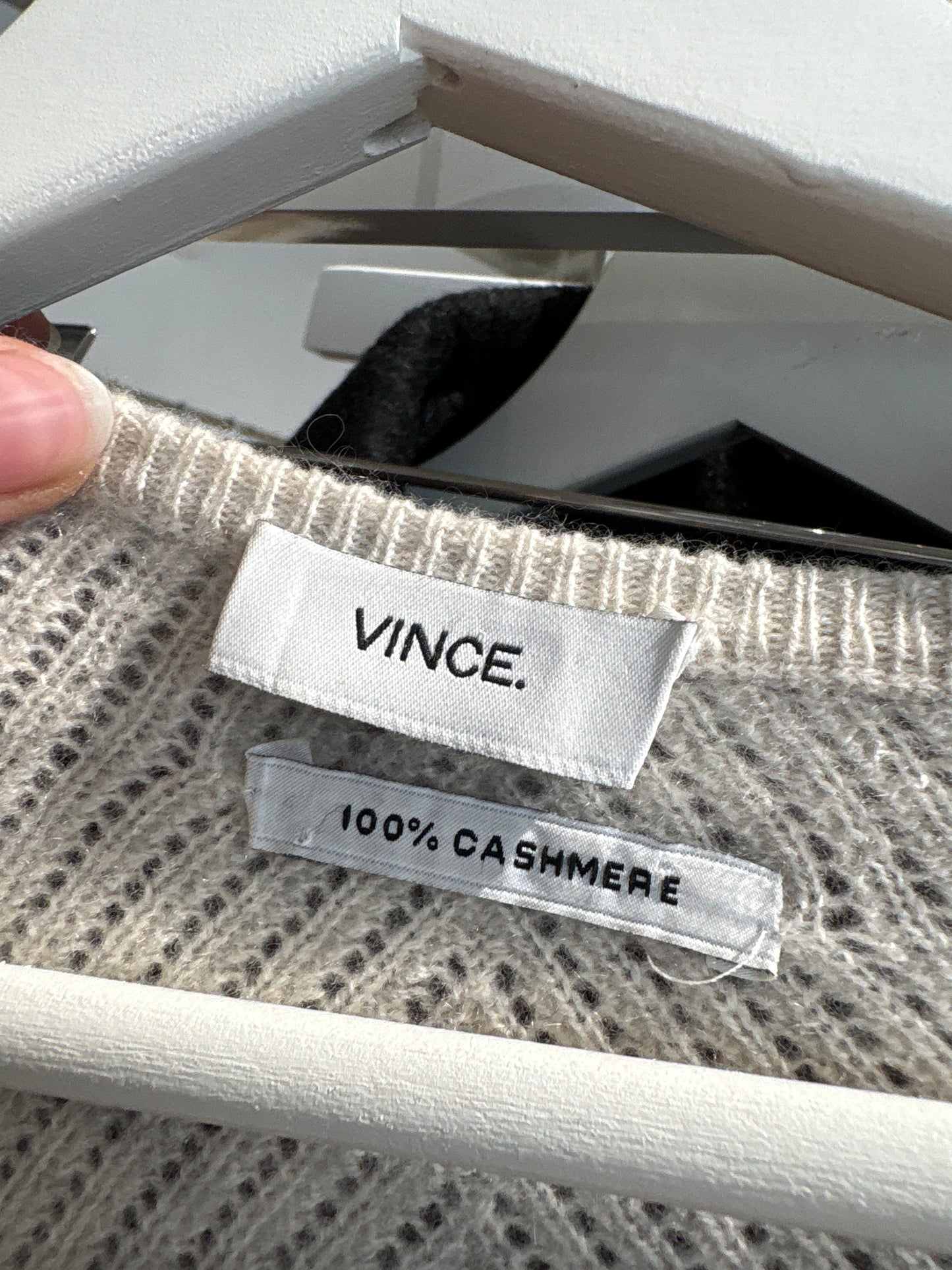 Pulover luxury Vince din cașmir excepțional off white