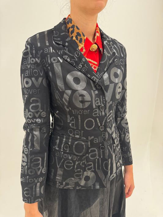 Sacou Moschino negru cambrat petite cu print cu aspect de piele naturală