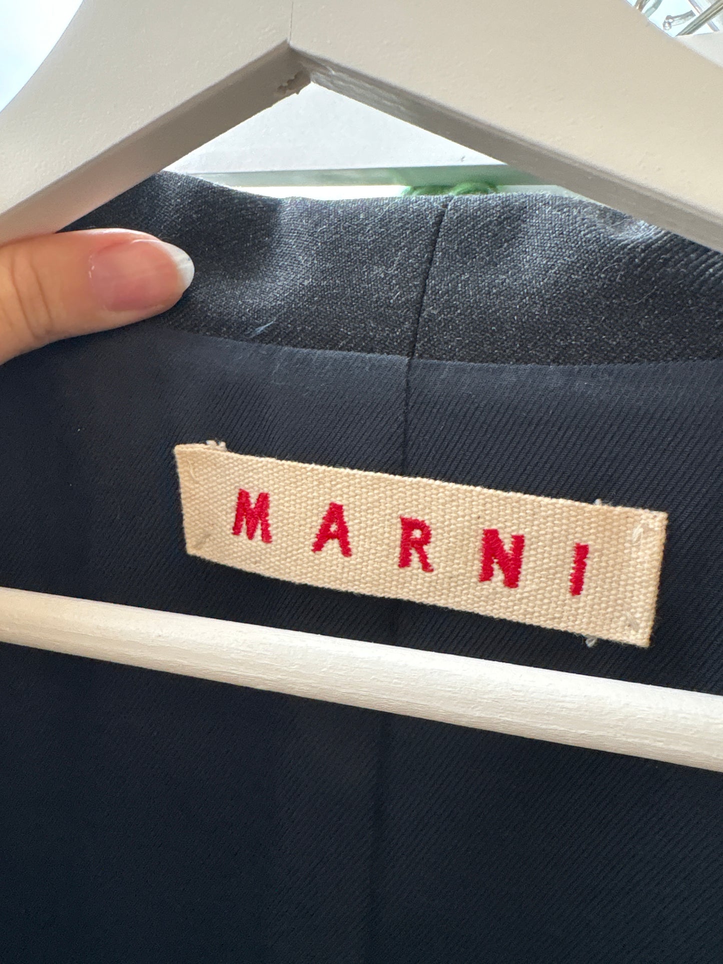 Jacheta luxury Marni din lana structurată in croi modern