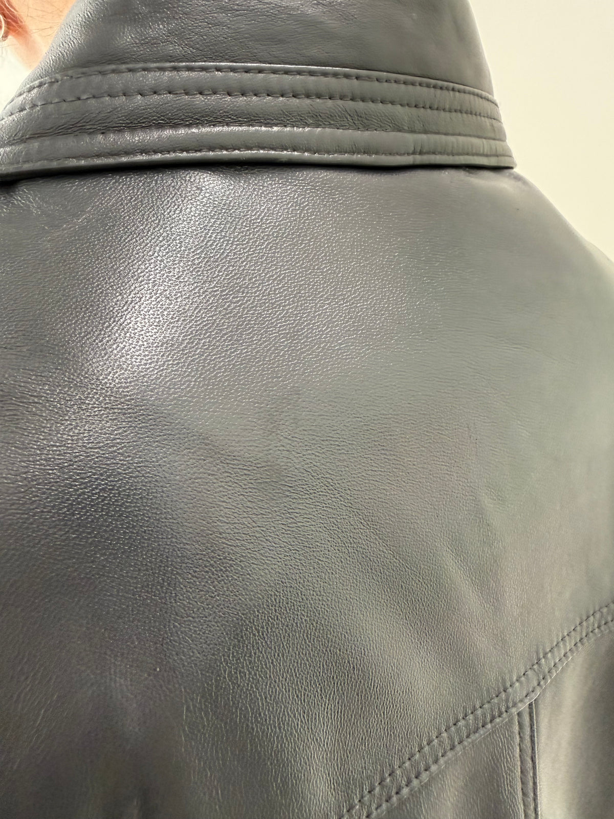 Jacheta vintage charcoal gray din piele naturală mănușă în croi revenit în trend