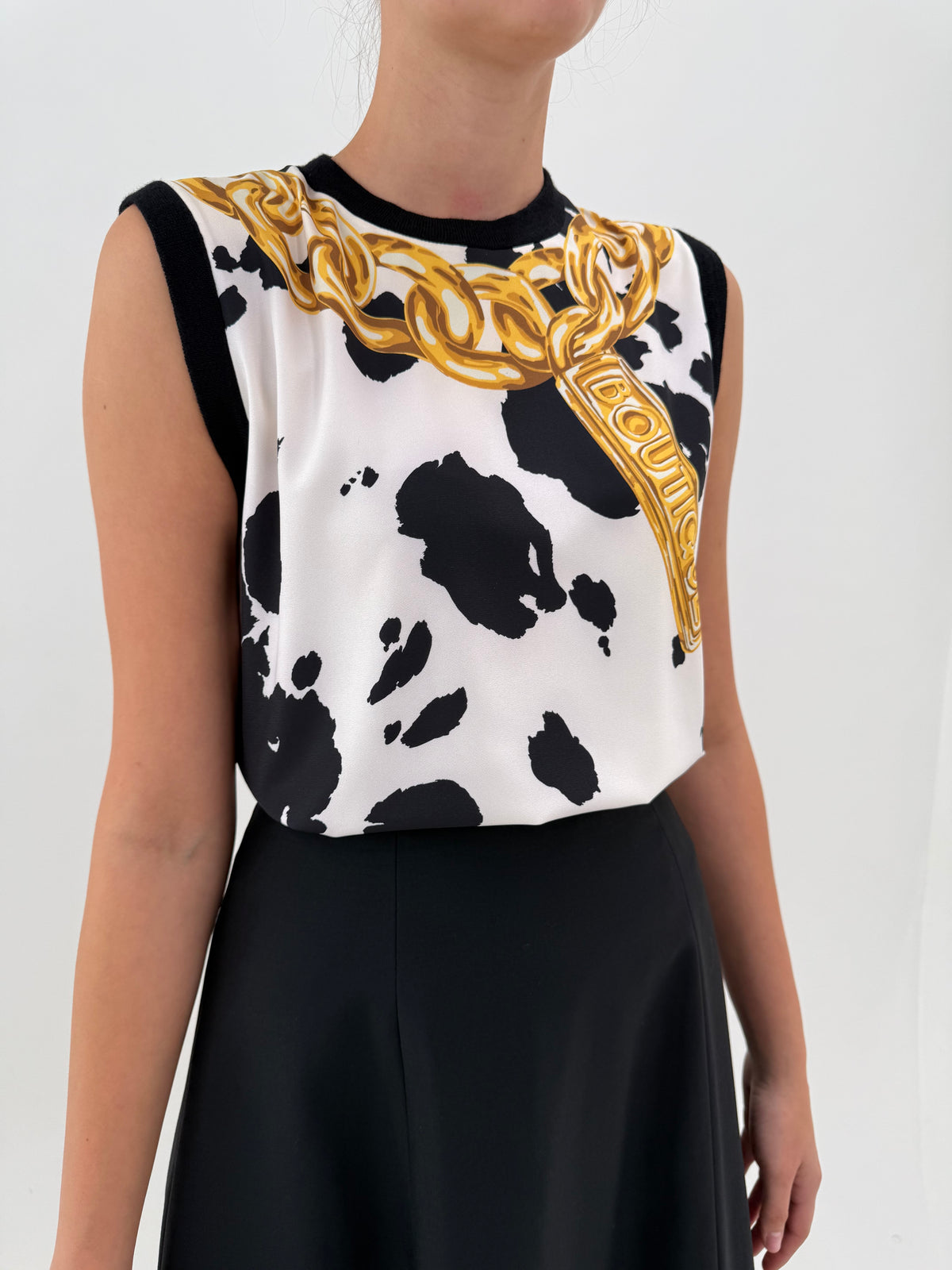 Top Moschino Chain Print Knit anul 2015 Pre-fall din lana cu print specific brandului