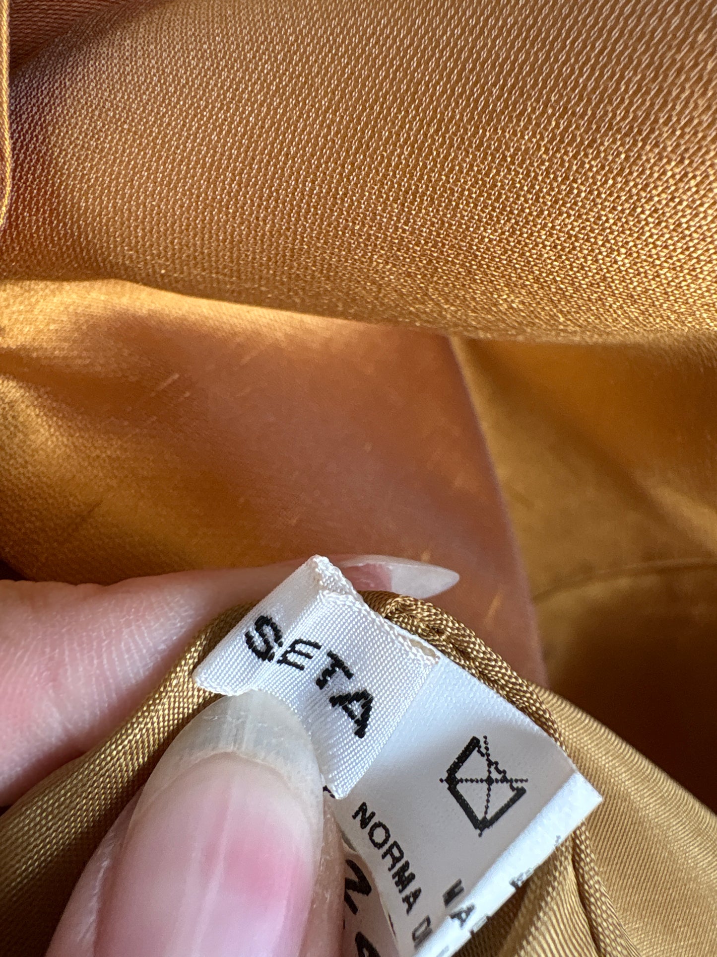 Sacou italian de designer soft gold din mătase naturală dupioni in croi clasic