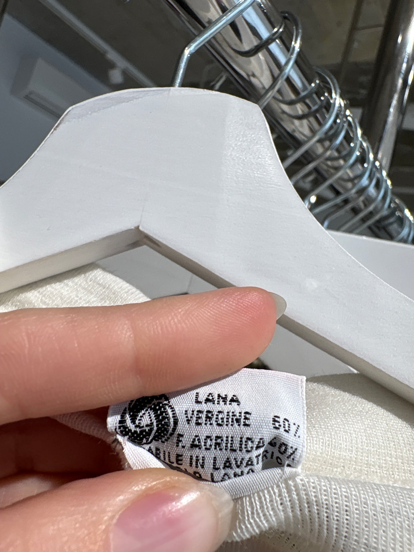 Body high end italian din dantelă și lana extrafina irestringibila de la zi la seară