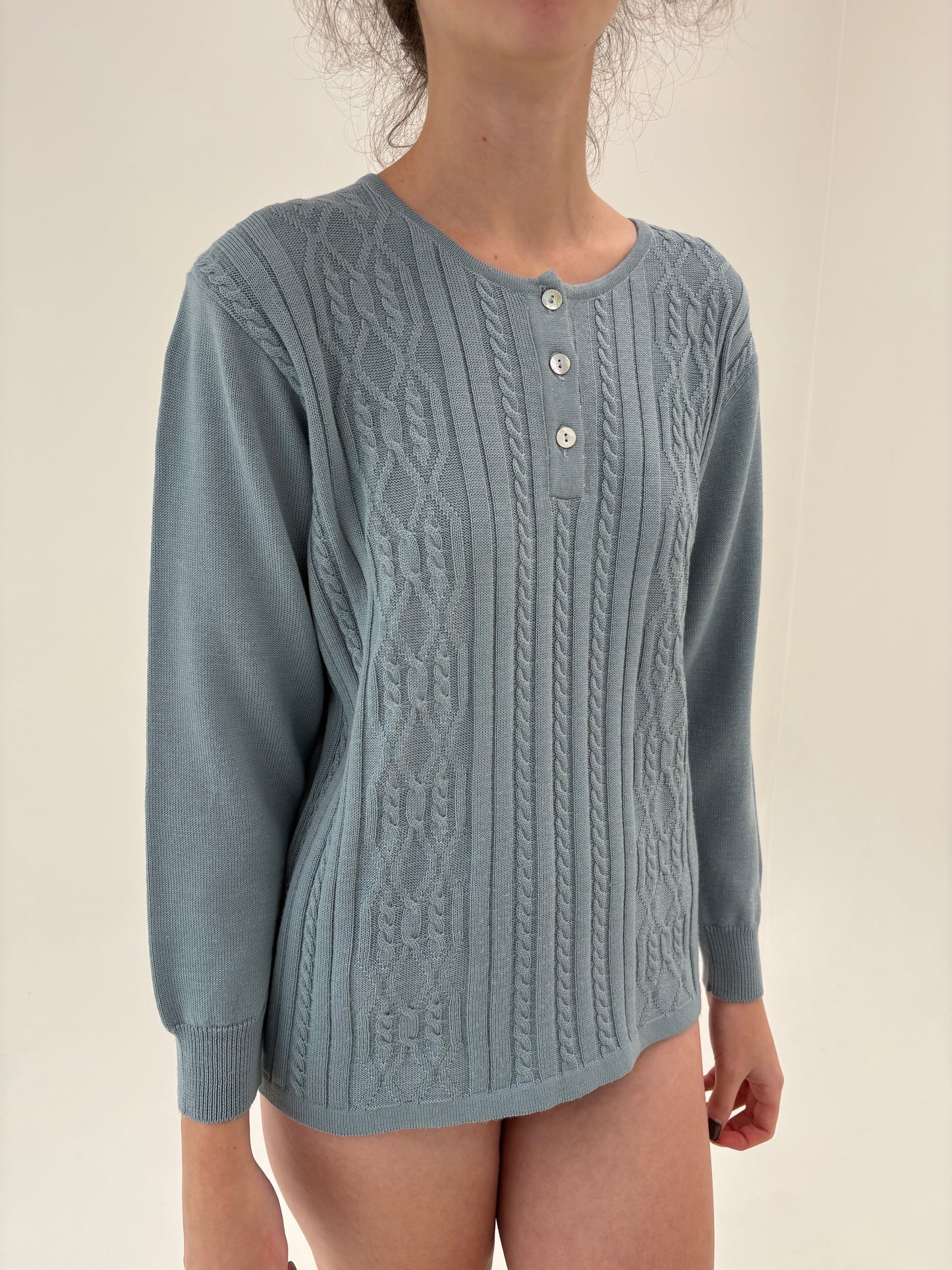 Pulover baby Blue cu torsade din lana merino extrafina de gramaj mare