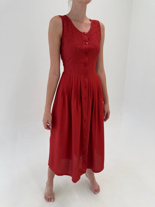 Rochie maxi cu corsaj și broderie brick red super vaporoasă