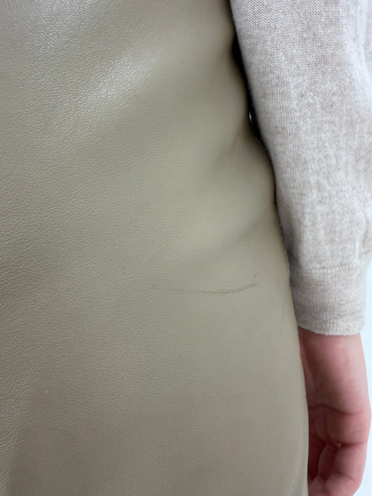 Pantaloni vintage din piele naturală extrem de moale beige