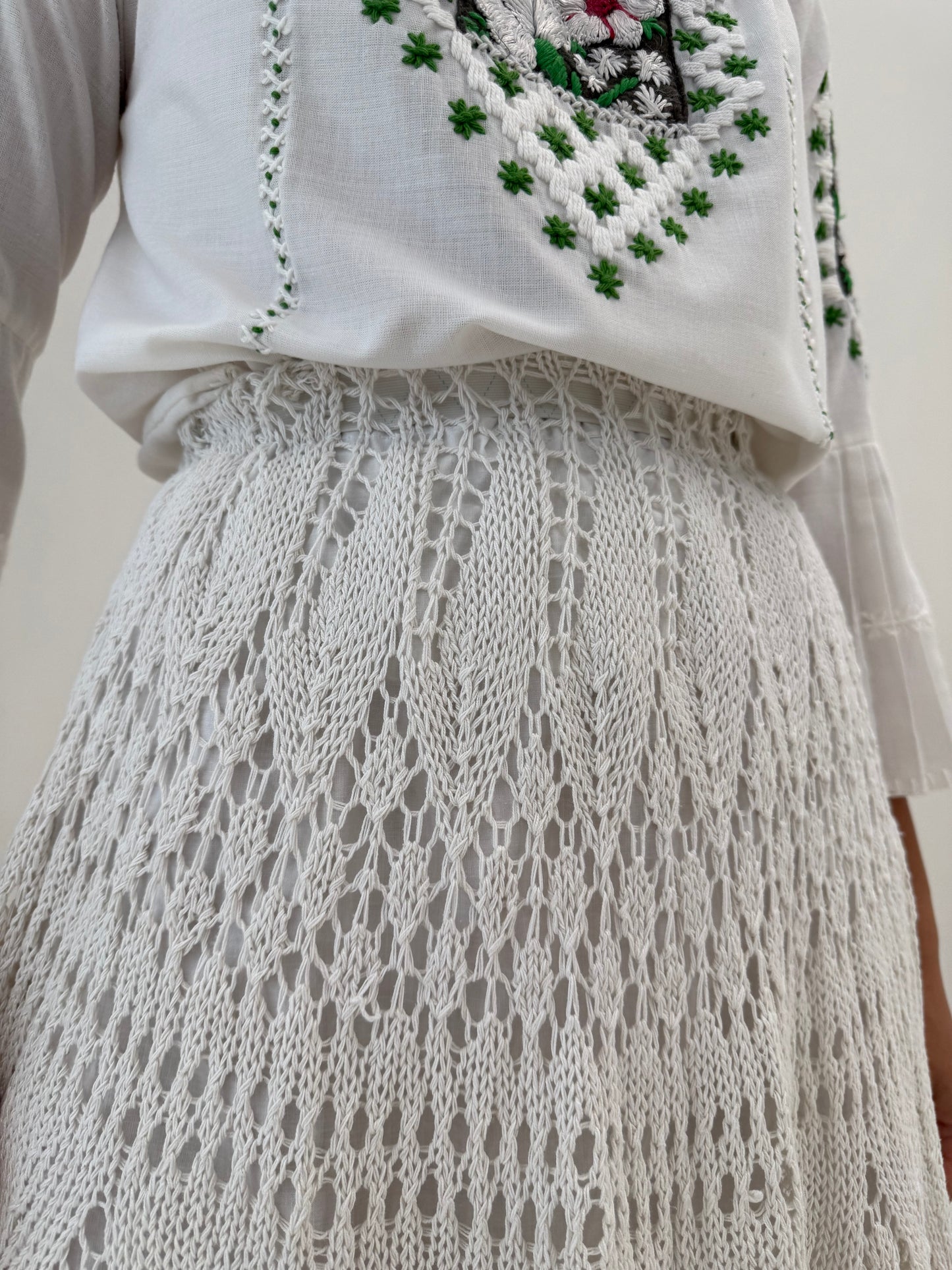Fustă vintage excepțională din macrame lucrat manual cu talie elastică