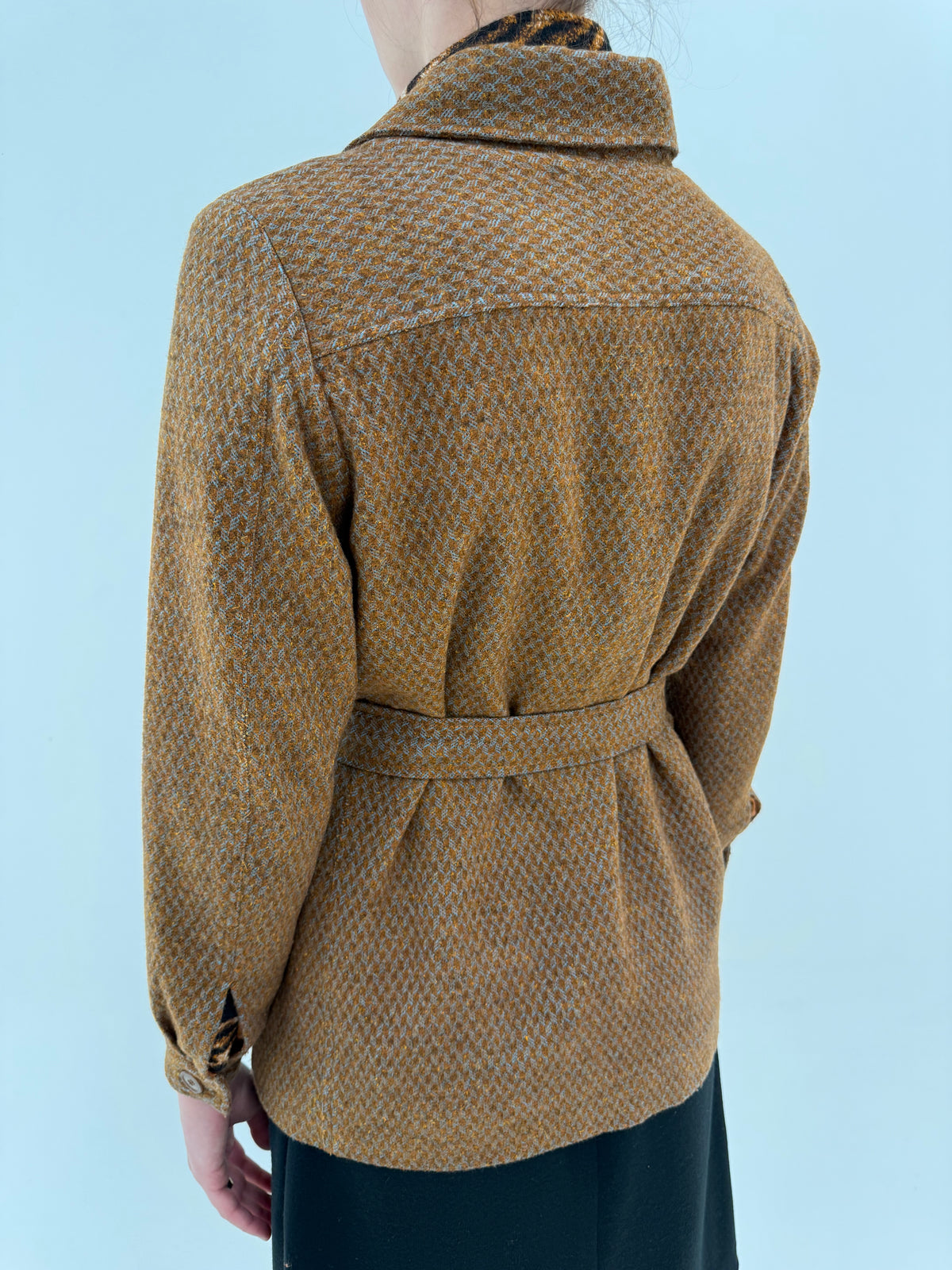Jacheta vintage din tweed excepțional baby blue și caramel și interior din mătase naturală