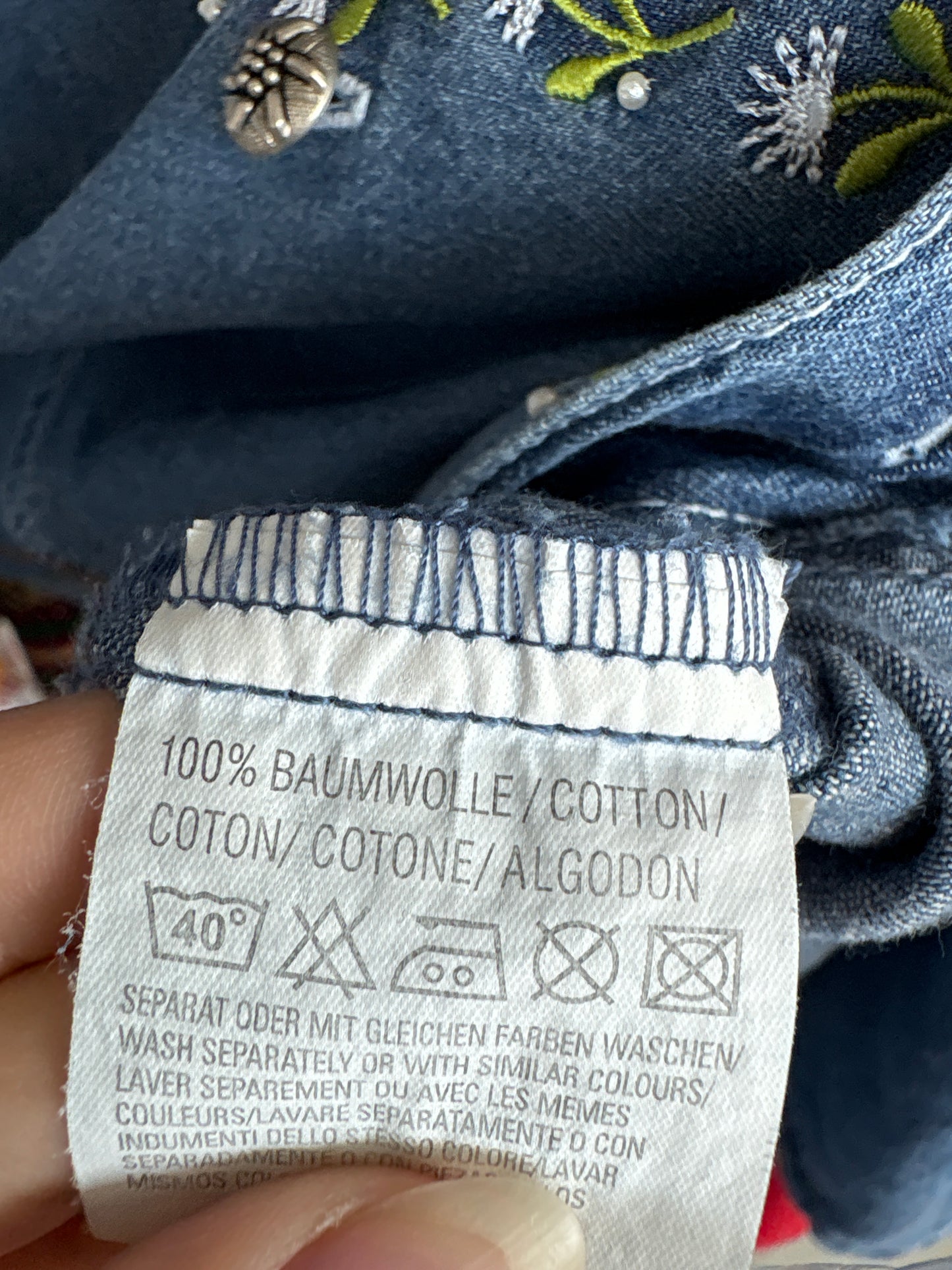 Fustă maxi în A din jeans moale de vară cu broderie delicată și buzunare